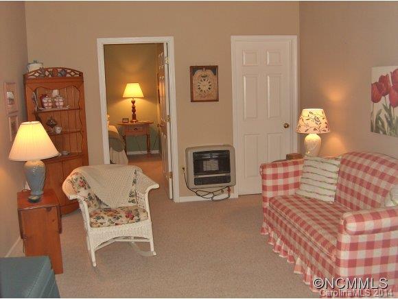 Laurel Woods - Residential