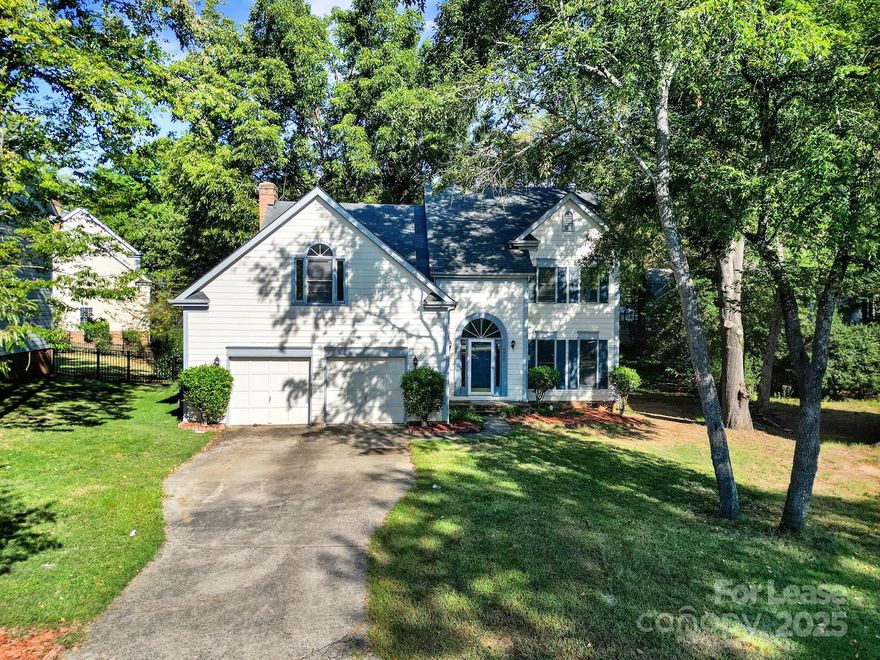 Welcome to this lovely home in the Cameron Woods subdivision off Park Rd in South Charlotte. This two-story home is located in a wooded cul-de-sac with three bedrooms, two and half bathrooms, and a large bonus room. Just a few features this home has to offer include an open floor plan, spacious kitchen, great room with a decorative only fireplace, spacious primary bedroom and bathroom, back deck perfect for lounging, two car garage and much more!