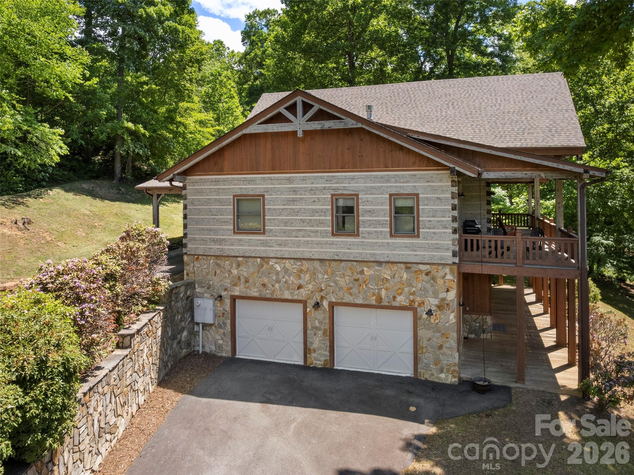 Cobblers Knob - Residential