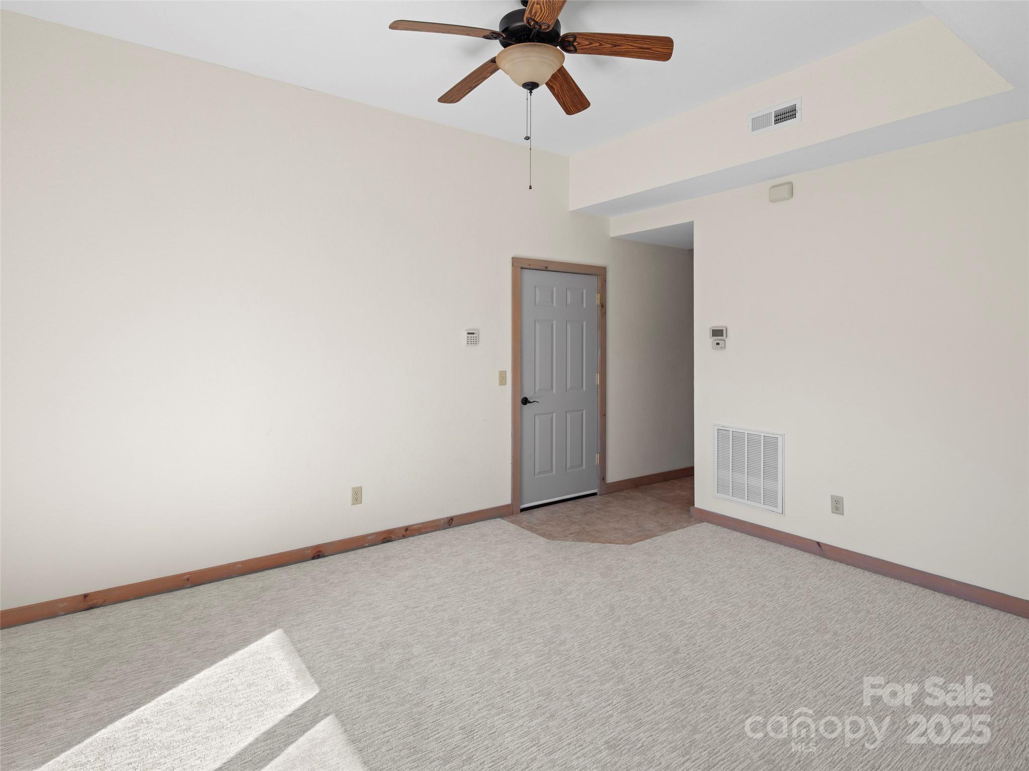 Cobblers Knob - Residential