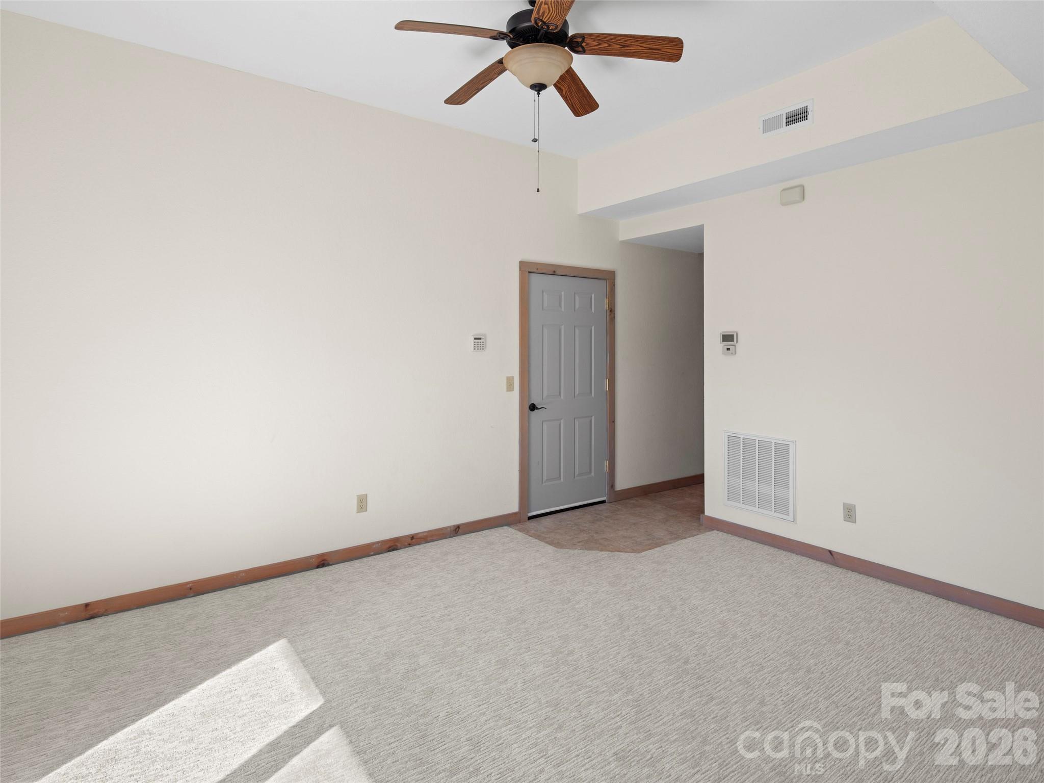 Cobblers Knob - Residential