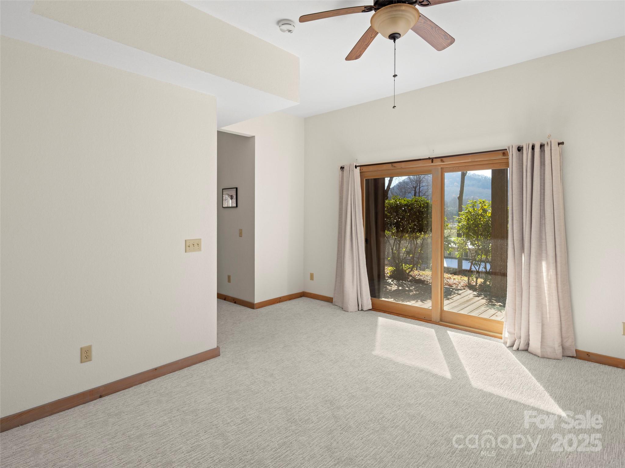 Cobblers Knob - Residential