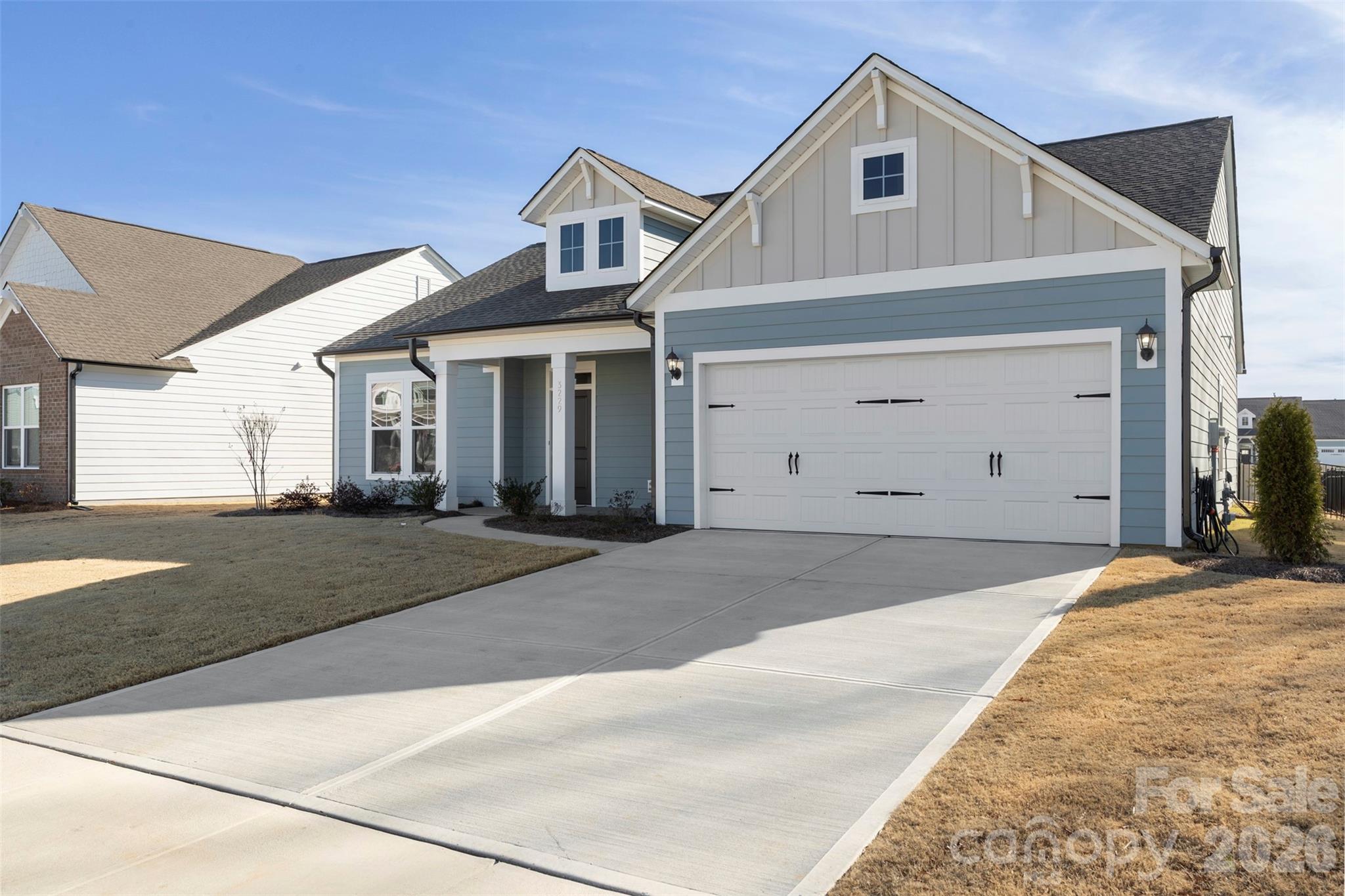 3229 Vermillion Drive