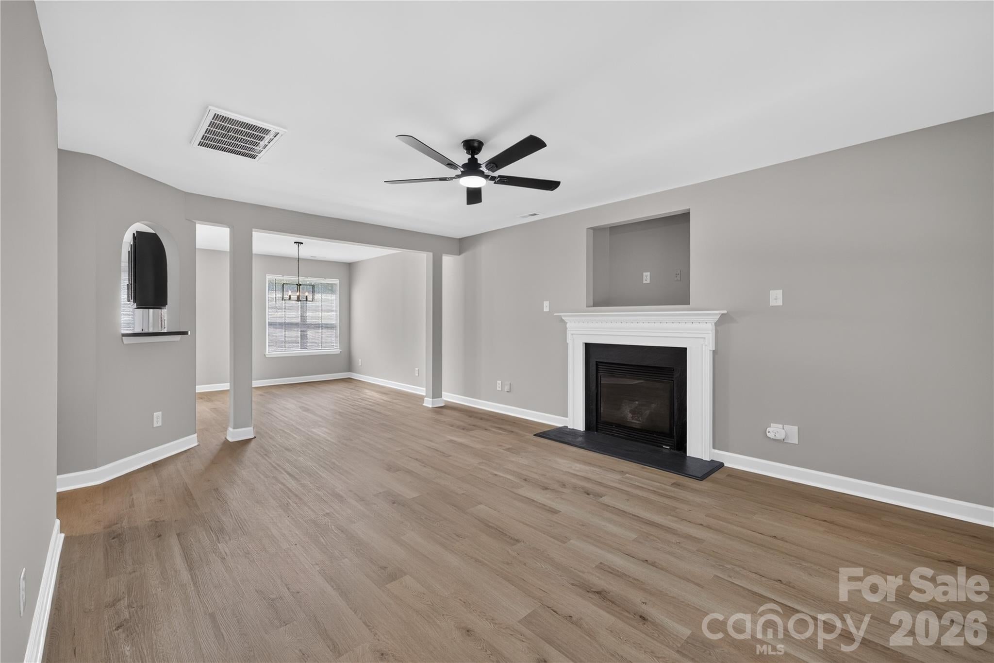 634 Longacre Drive
