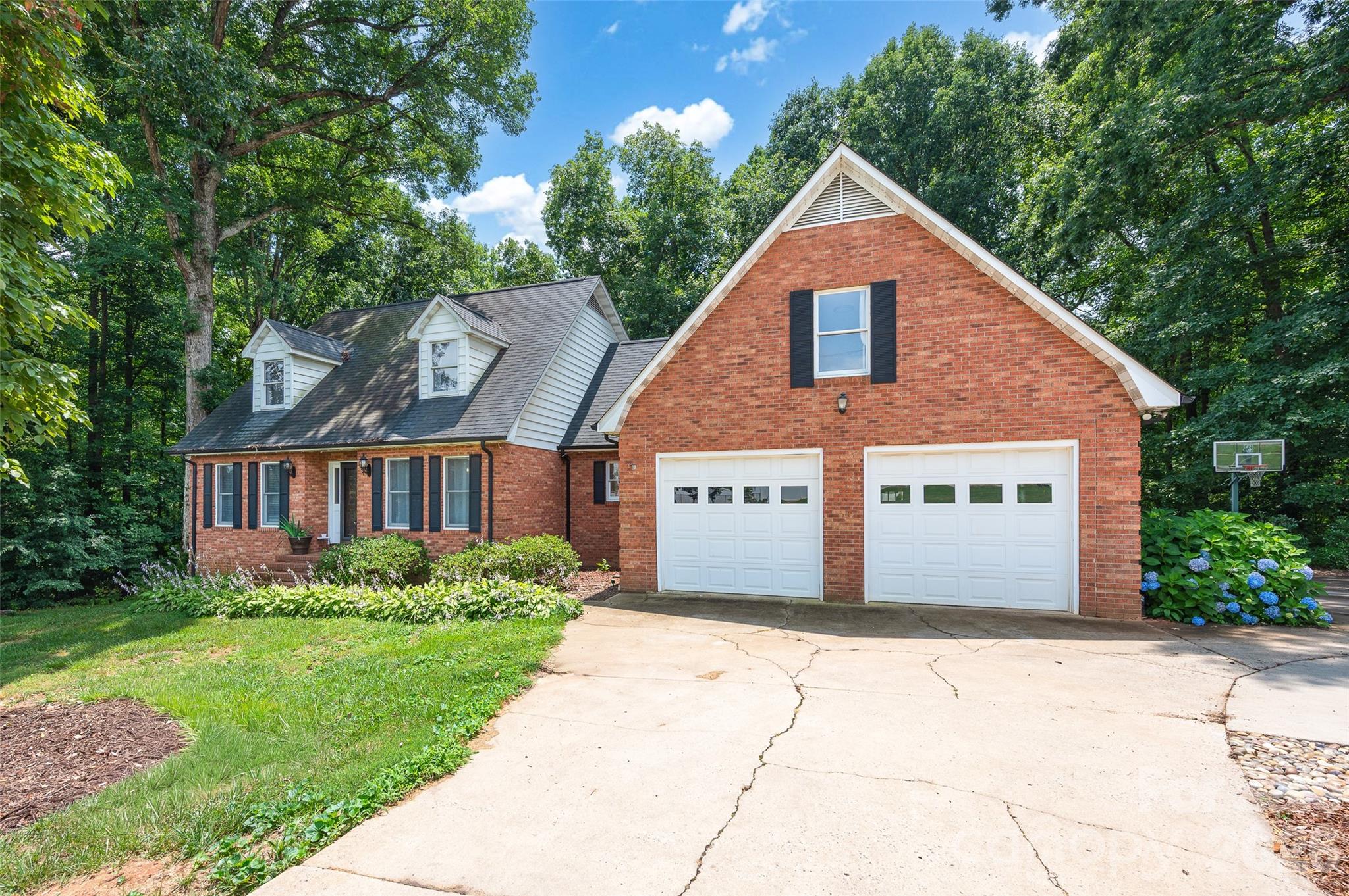 Photo 1 of 48 — 452 Faith Road, Mooresville, NC 28115