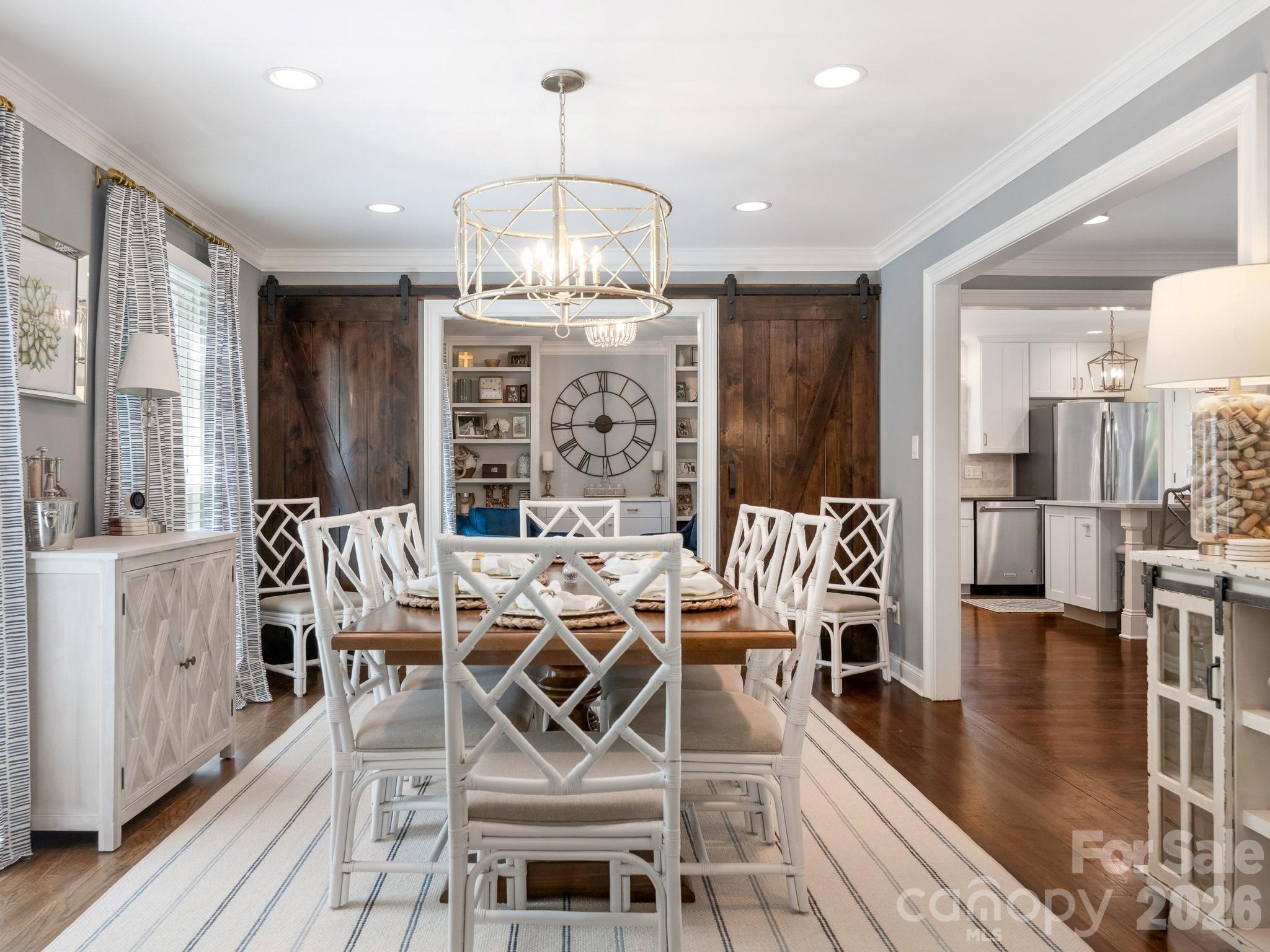 Governors Square - Residential