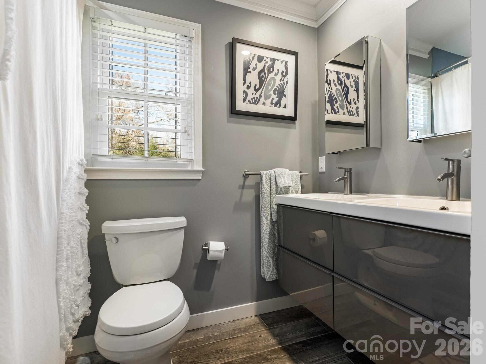 Governors Square - Residential