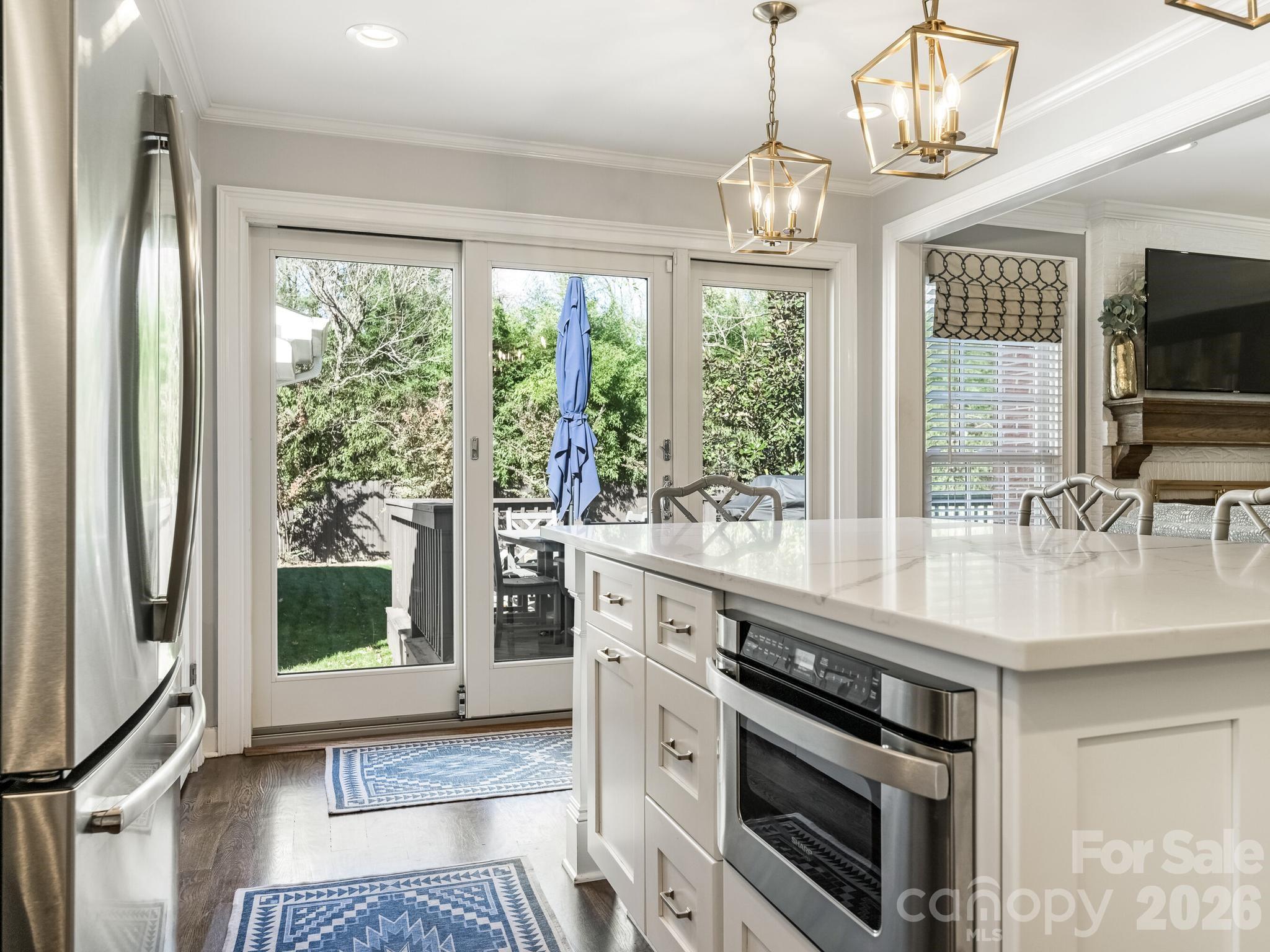 Governors Square - Residential