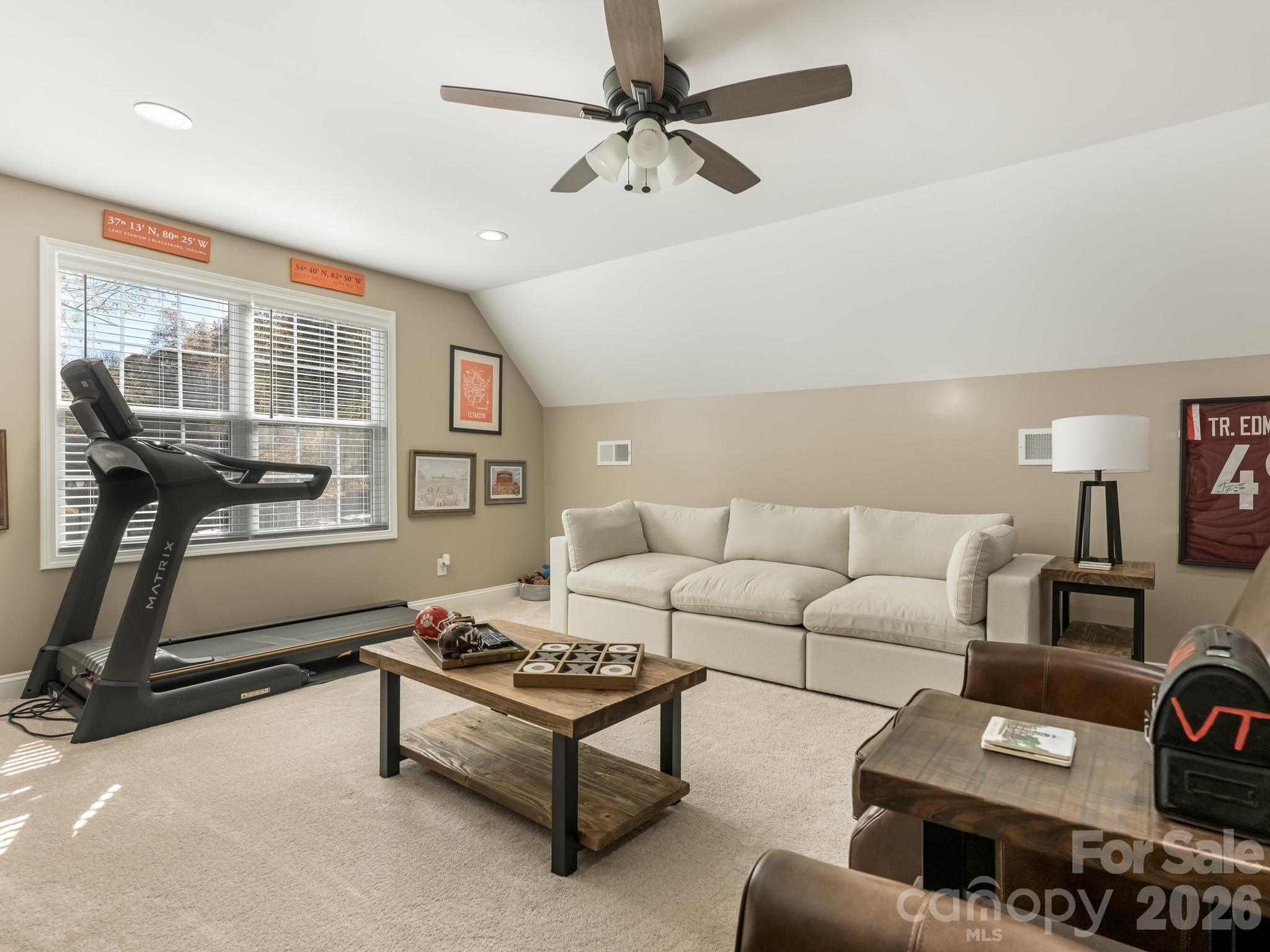 Governors Square - Residential