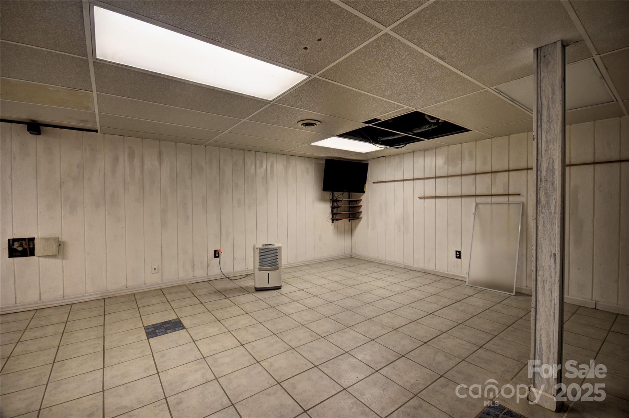 Fairway Hills - Residential