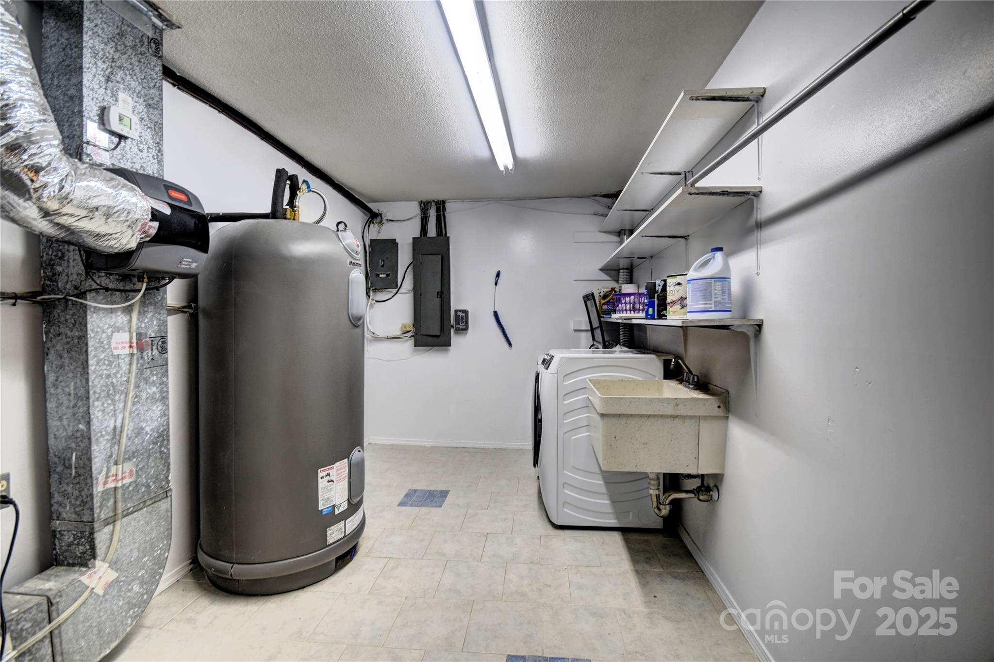 Fairway Hills - Residential