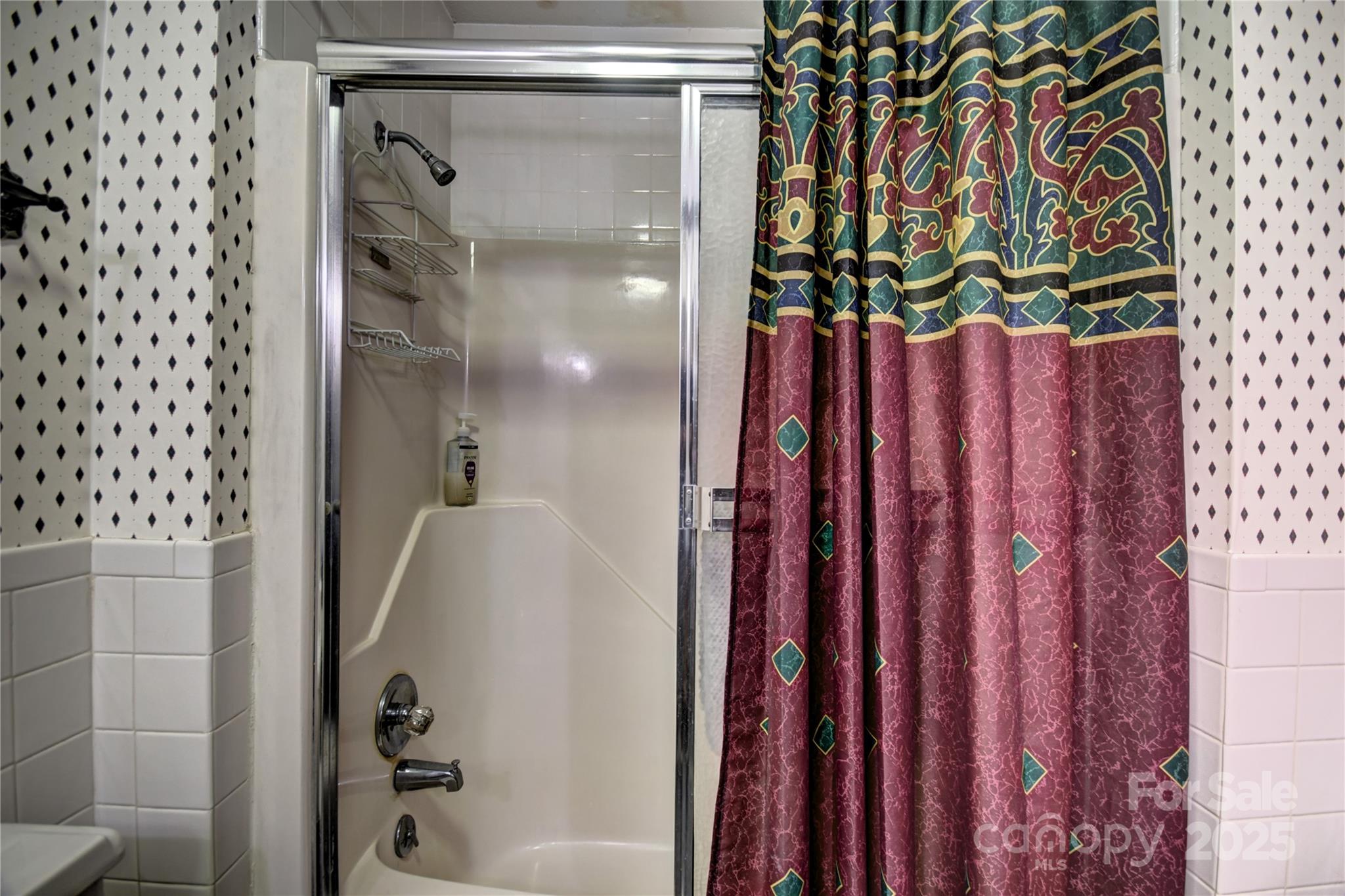 Fairway Hills - Residential