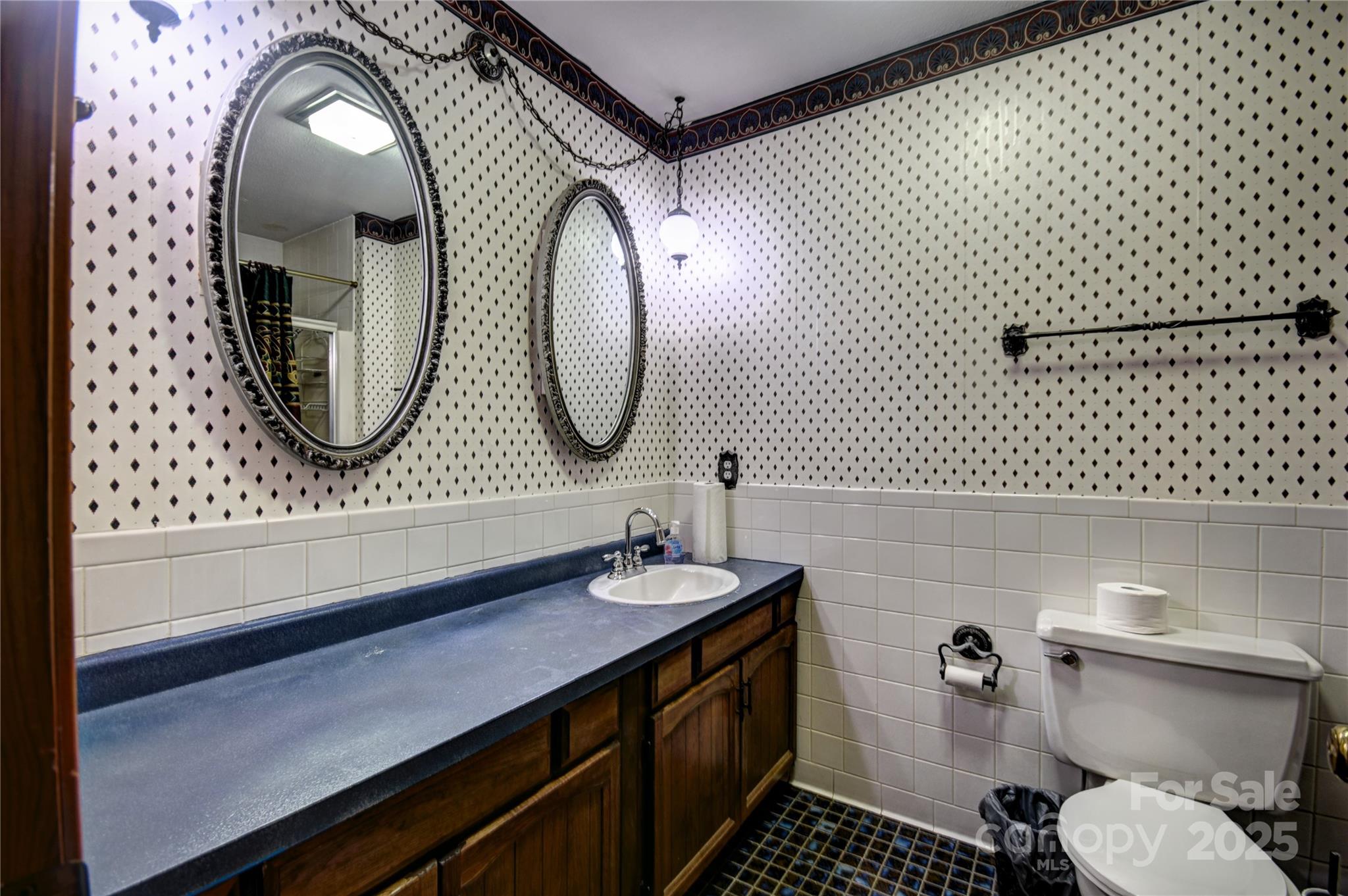 Fairway Hills - Residential