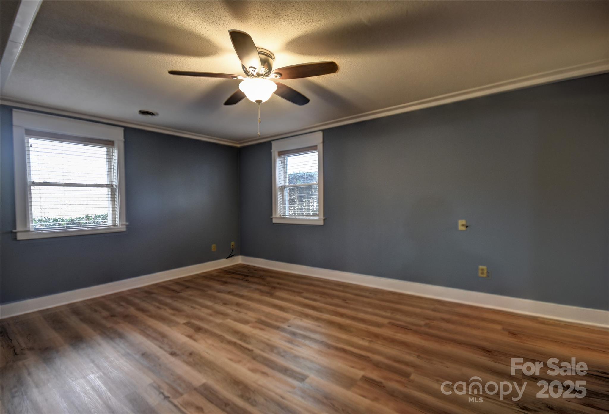 Fairway Hills - Residential