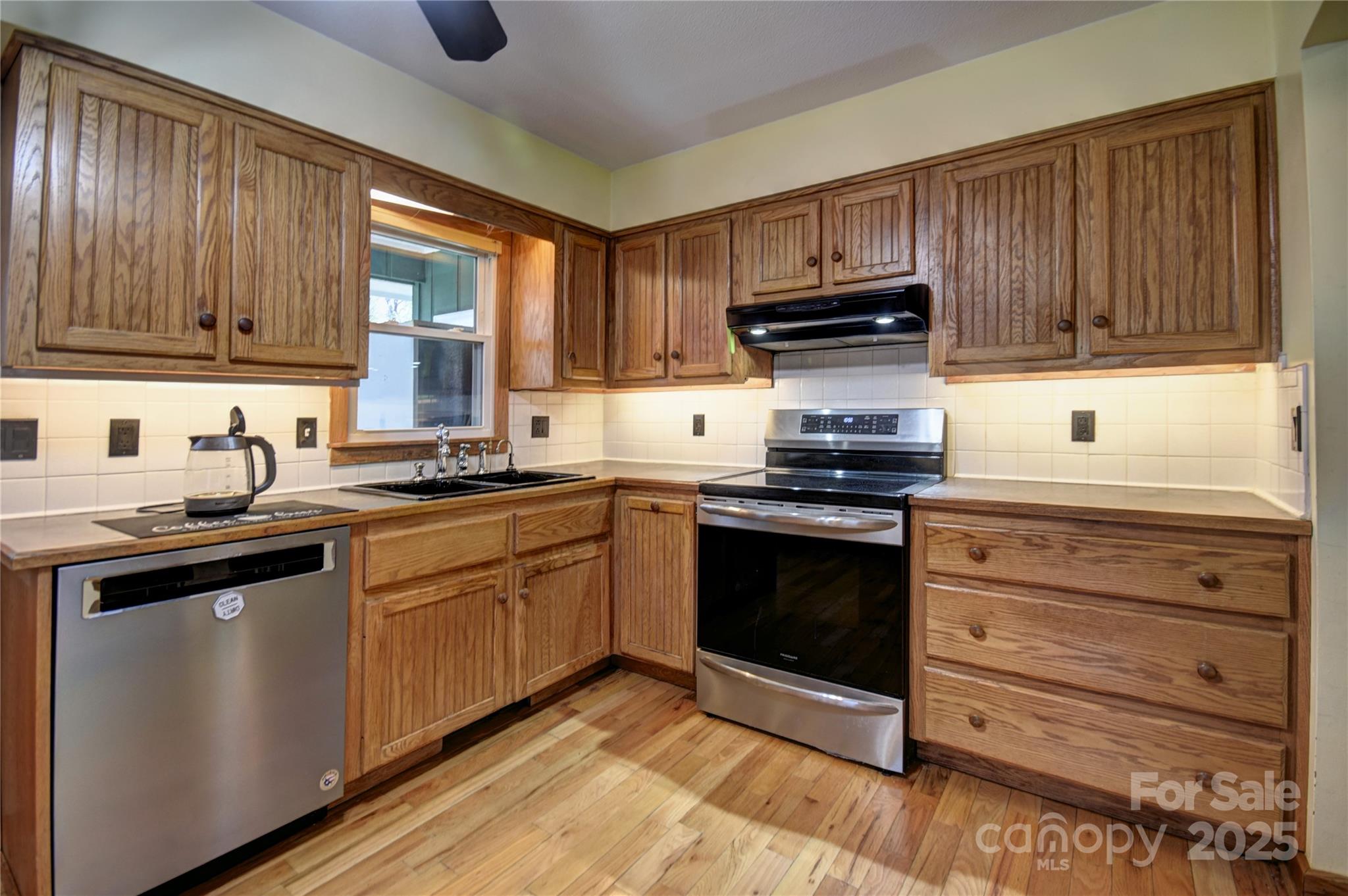 Fairway Hills - Residential