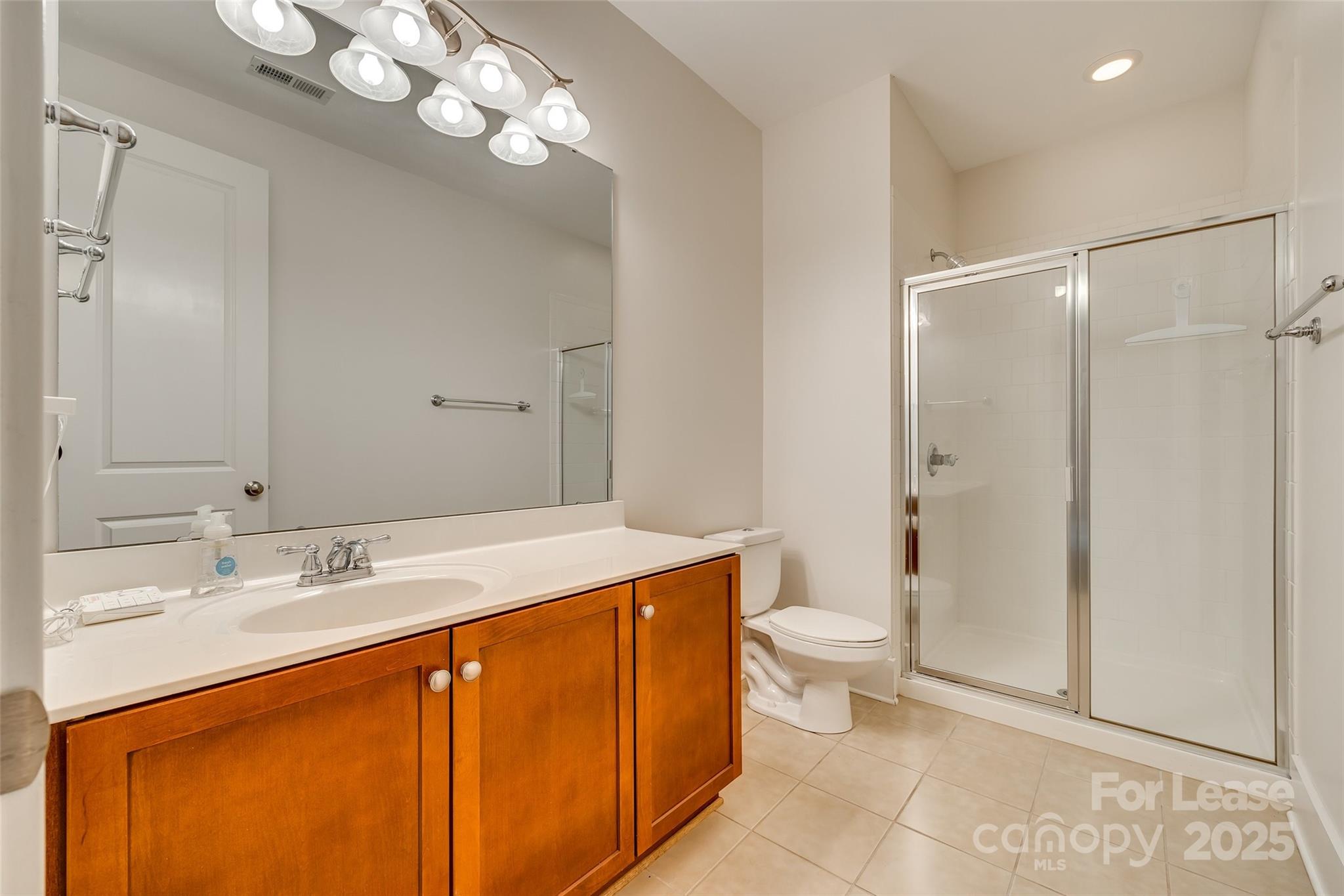 Riverwalk - Residential Lease