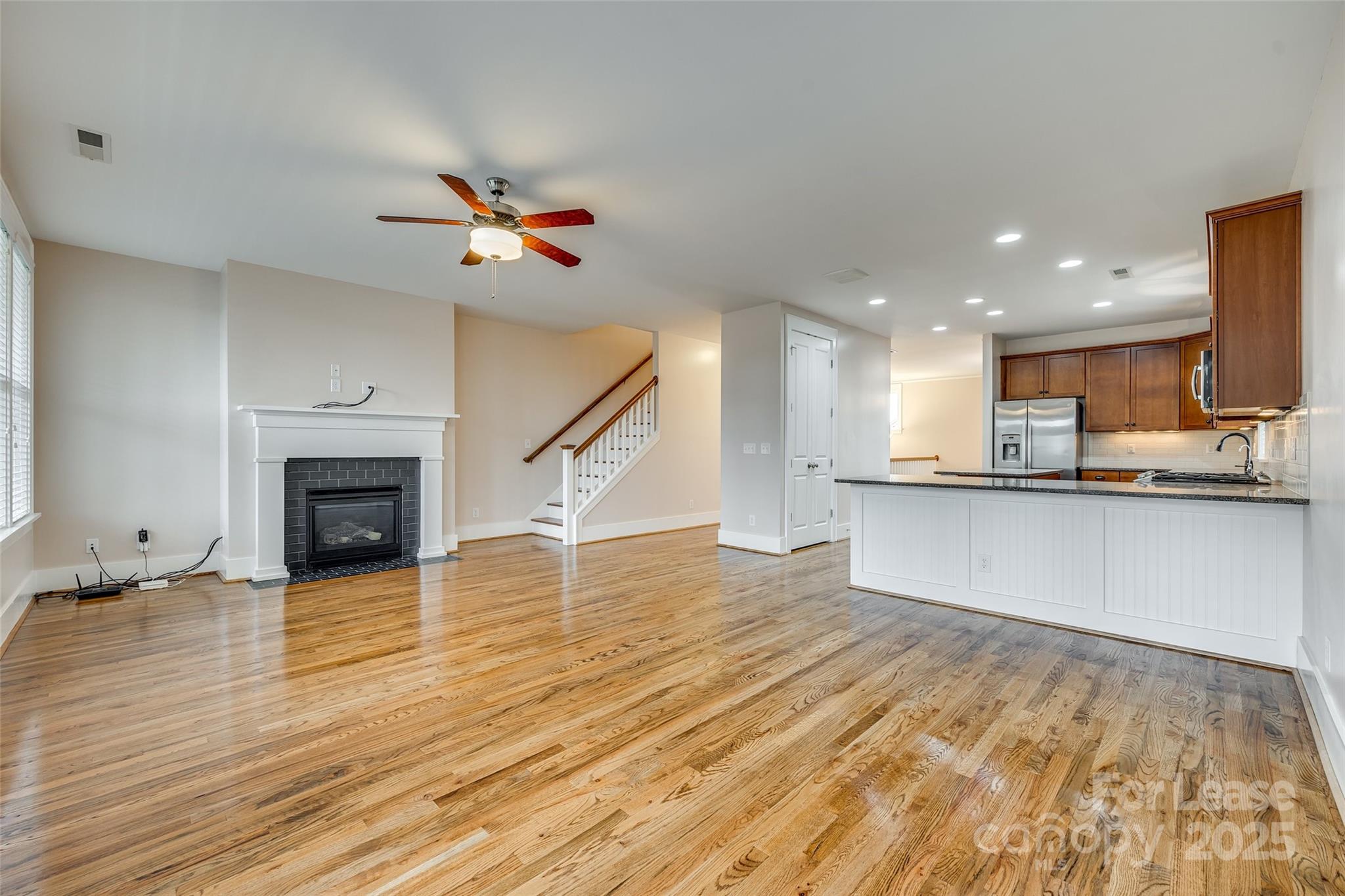 Riverwalk - Residential Lease