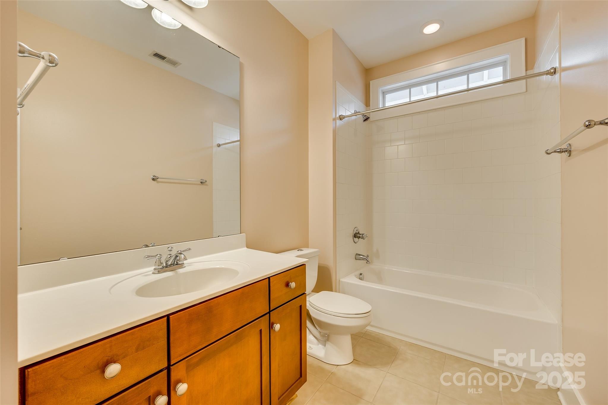 Riverwalk - Residential Lease