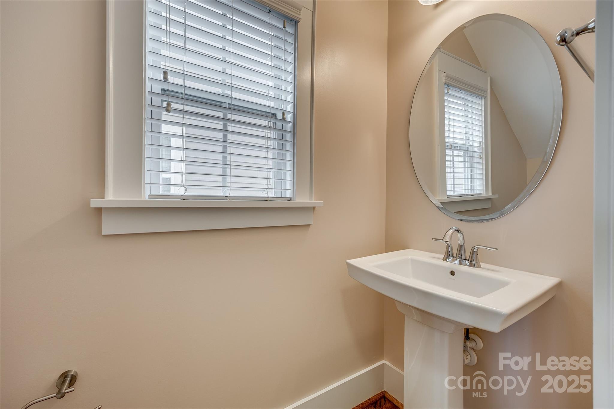 Riverwalk - Residential Lease