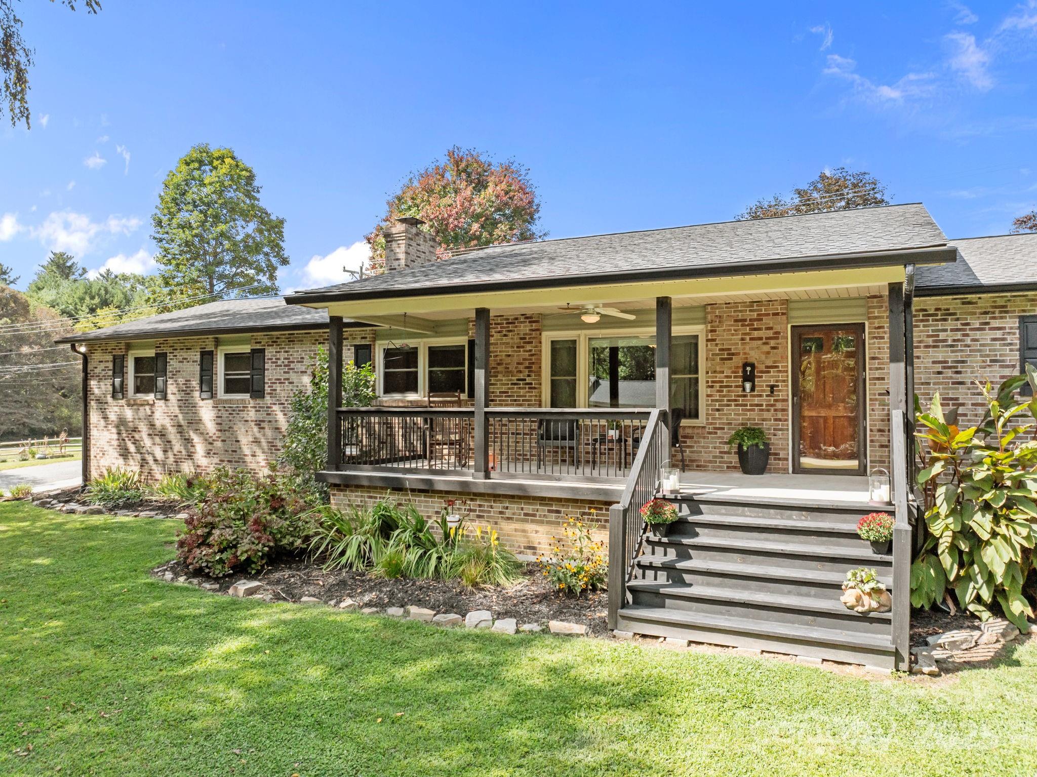 145 Allenwood Circle
