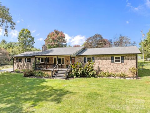 145 Allenwood Circle Hendersonville NC 28792