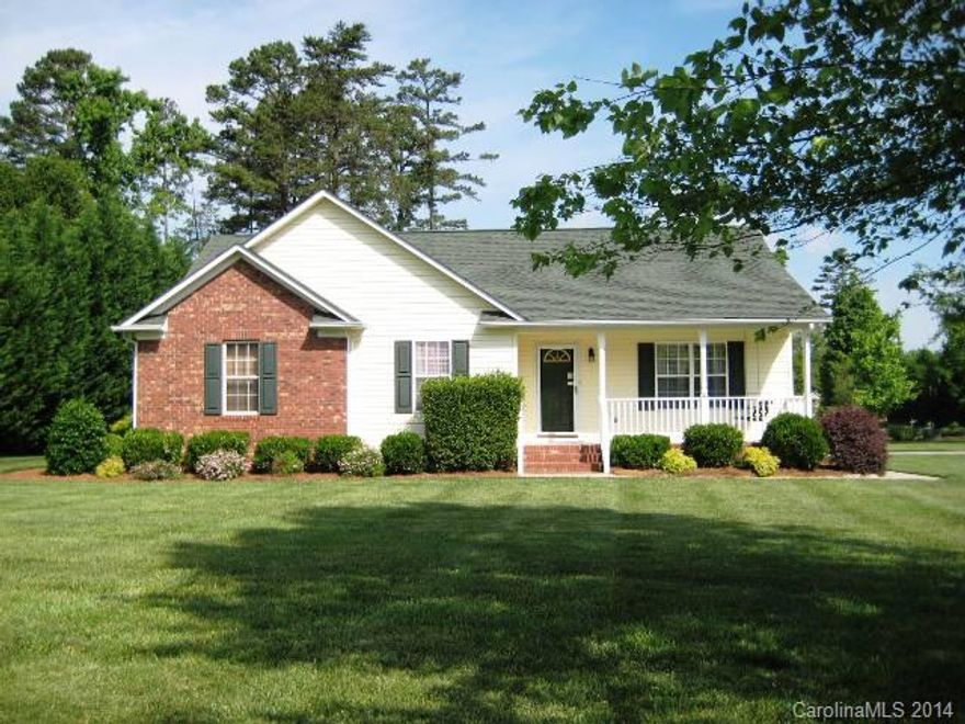 Great location! Beautiful ranch in excellent condition, vaulted family room w/fireplace & laminate wood floors (2011) breakfast & kitchen laminate wood floors (2011) spacious master bedroom w/double tray ceiling & walk in closet, spacious laundry room, deck w/gas line for grill. .52 acre lot, well maintained yard w/irrigation system