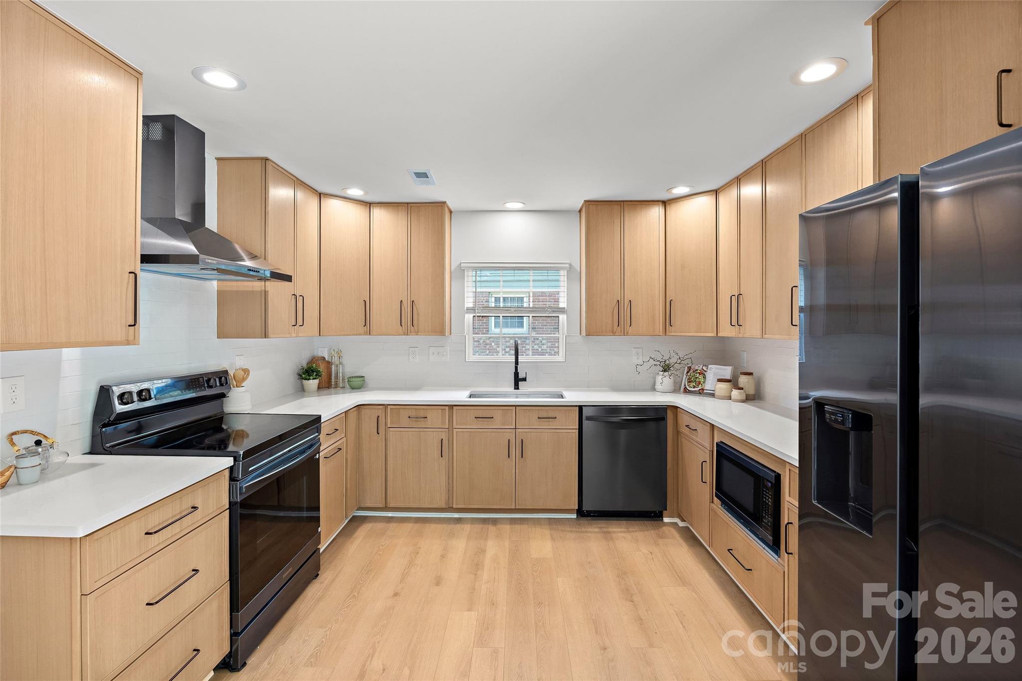 Country Club - Residential