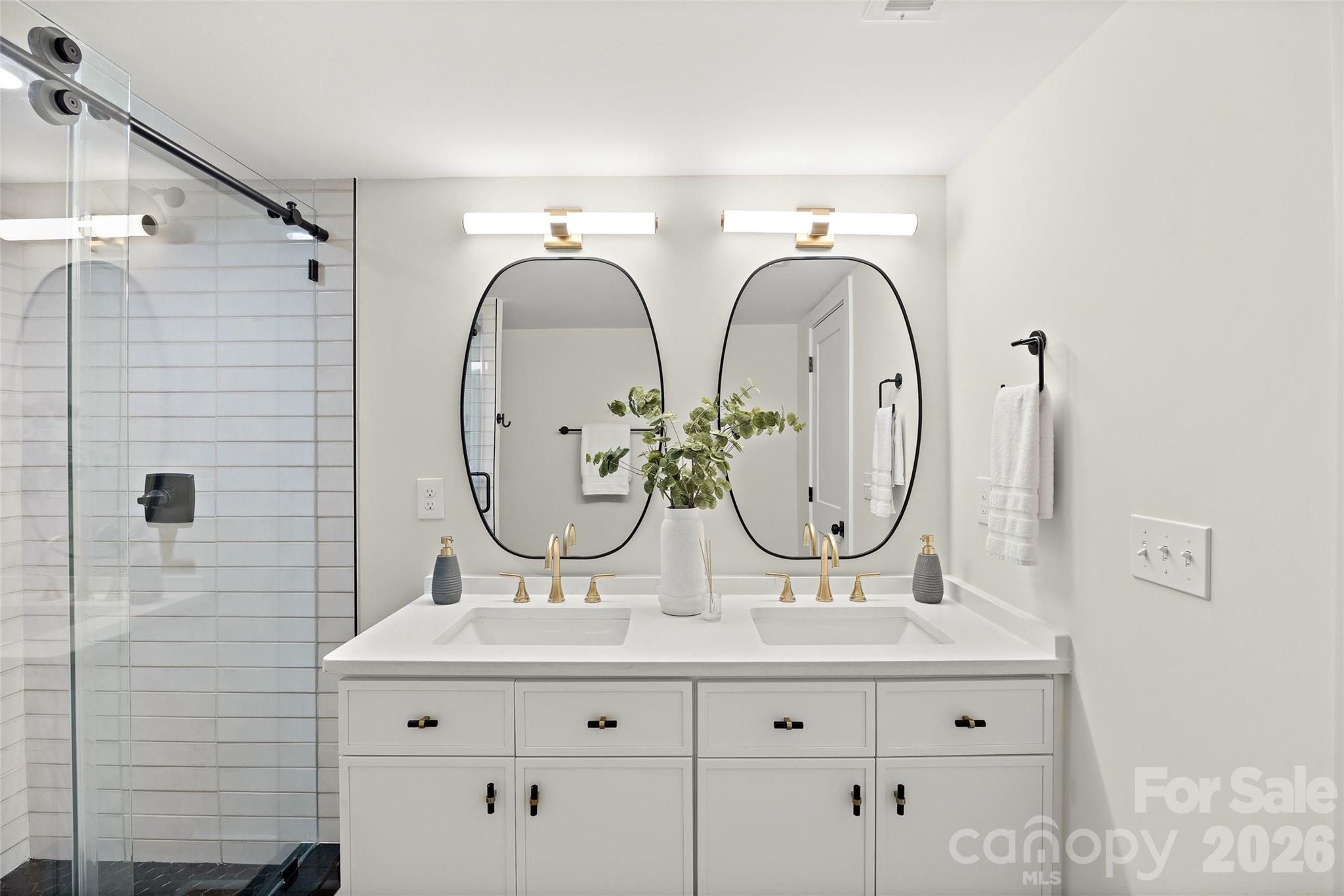 Country Club - Residential