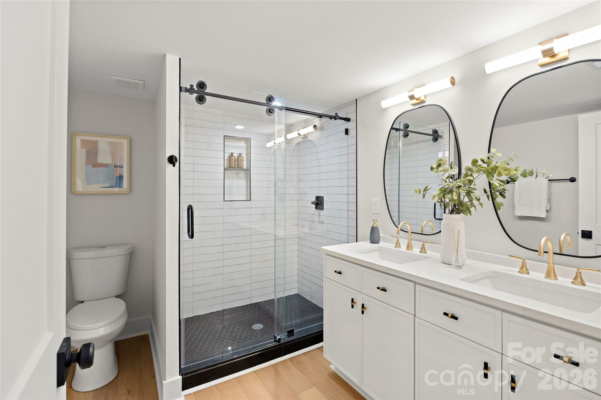 Country Club - Residential