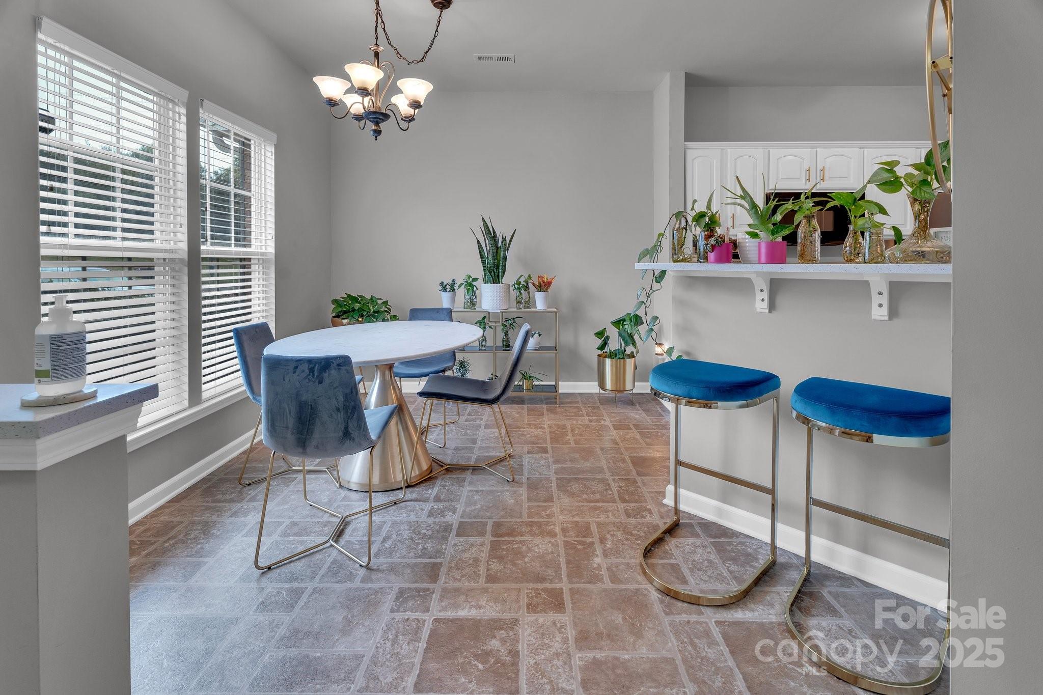 5341 Jocelyn Lane 63