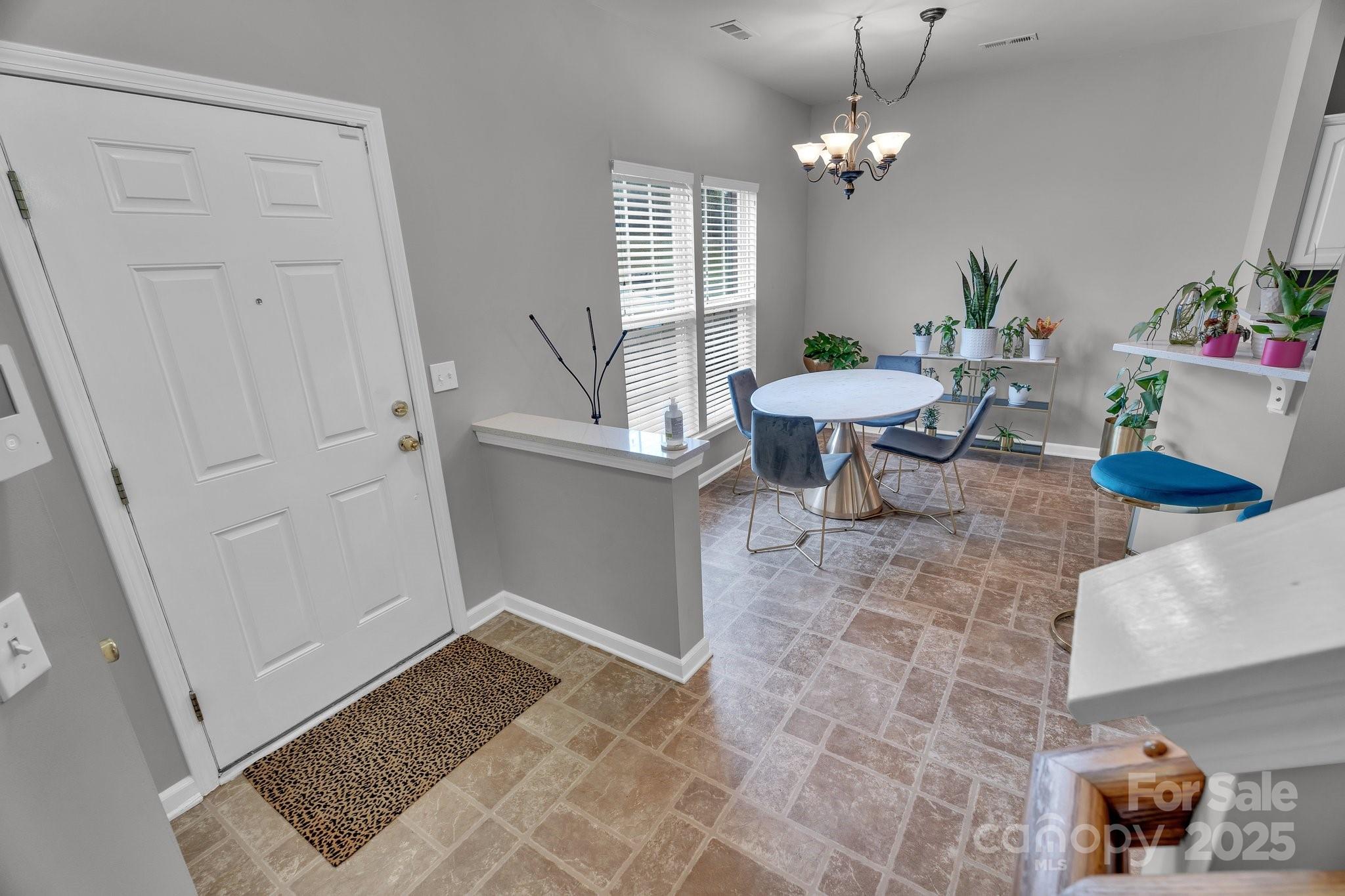 5341 Jocelyn Lane 63