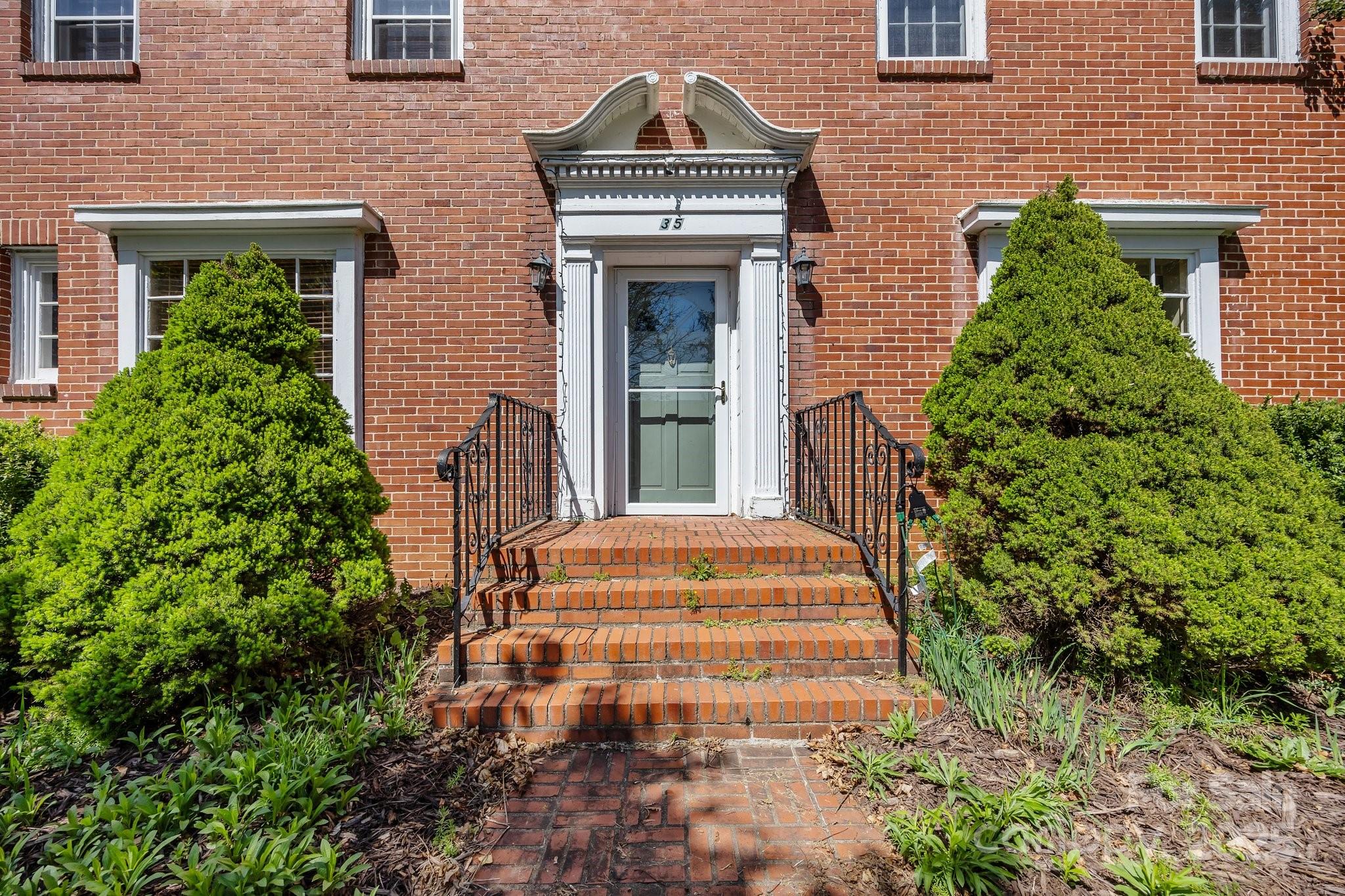 35 Johnson Street
