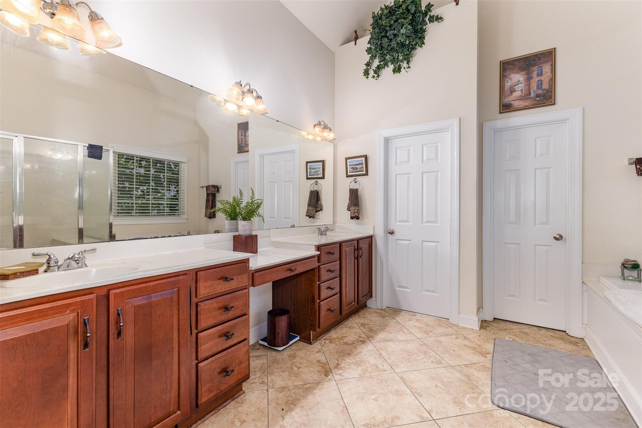 The Palisades - Residential