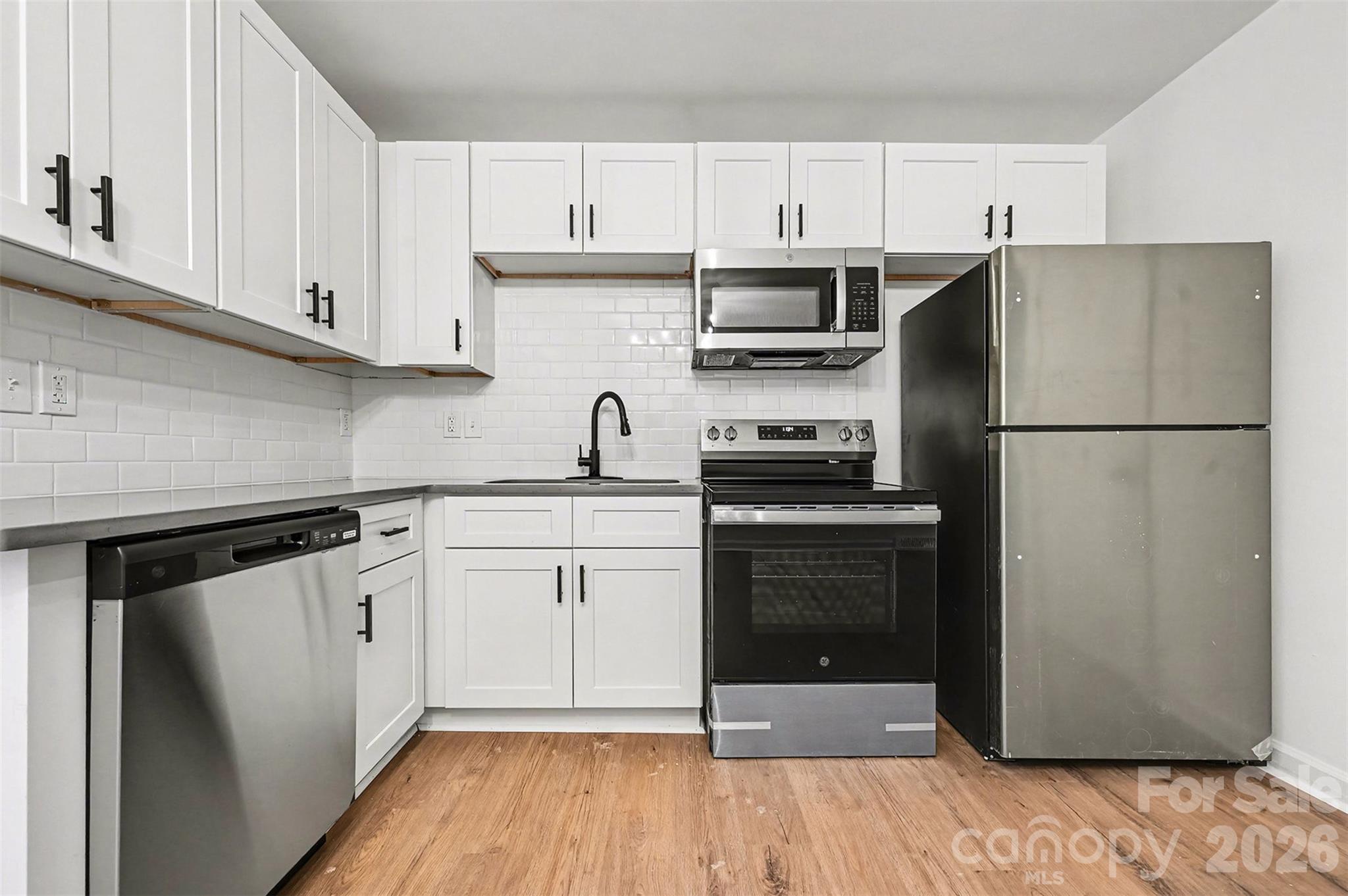 Park Plaza - Residential Income