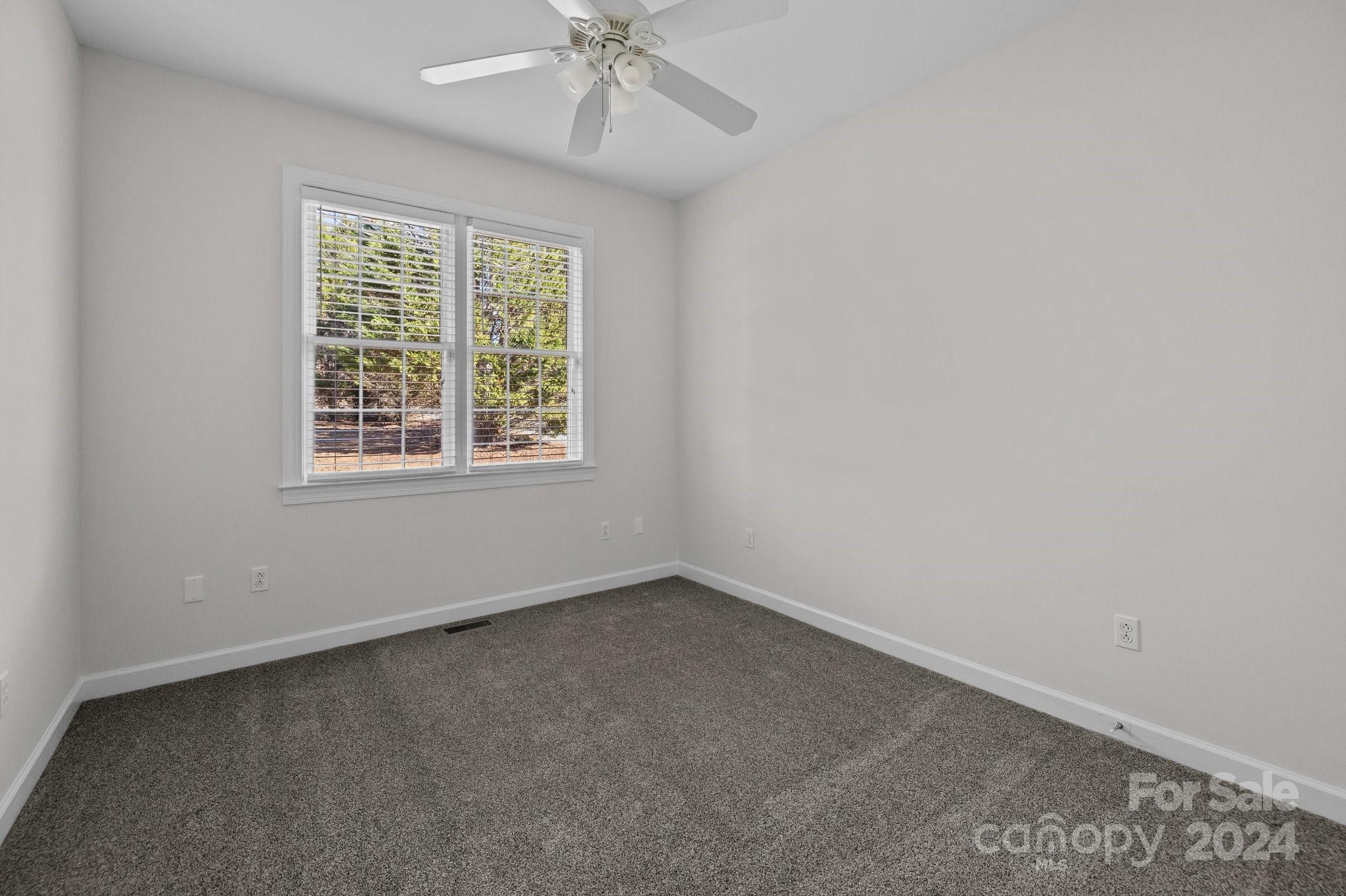 Hidden Oaks - Residential