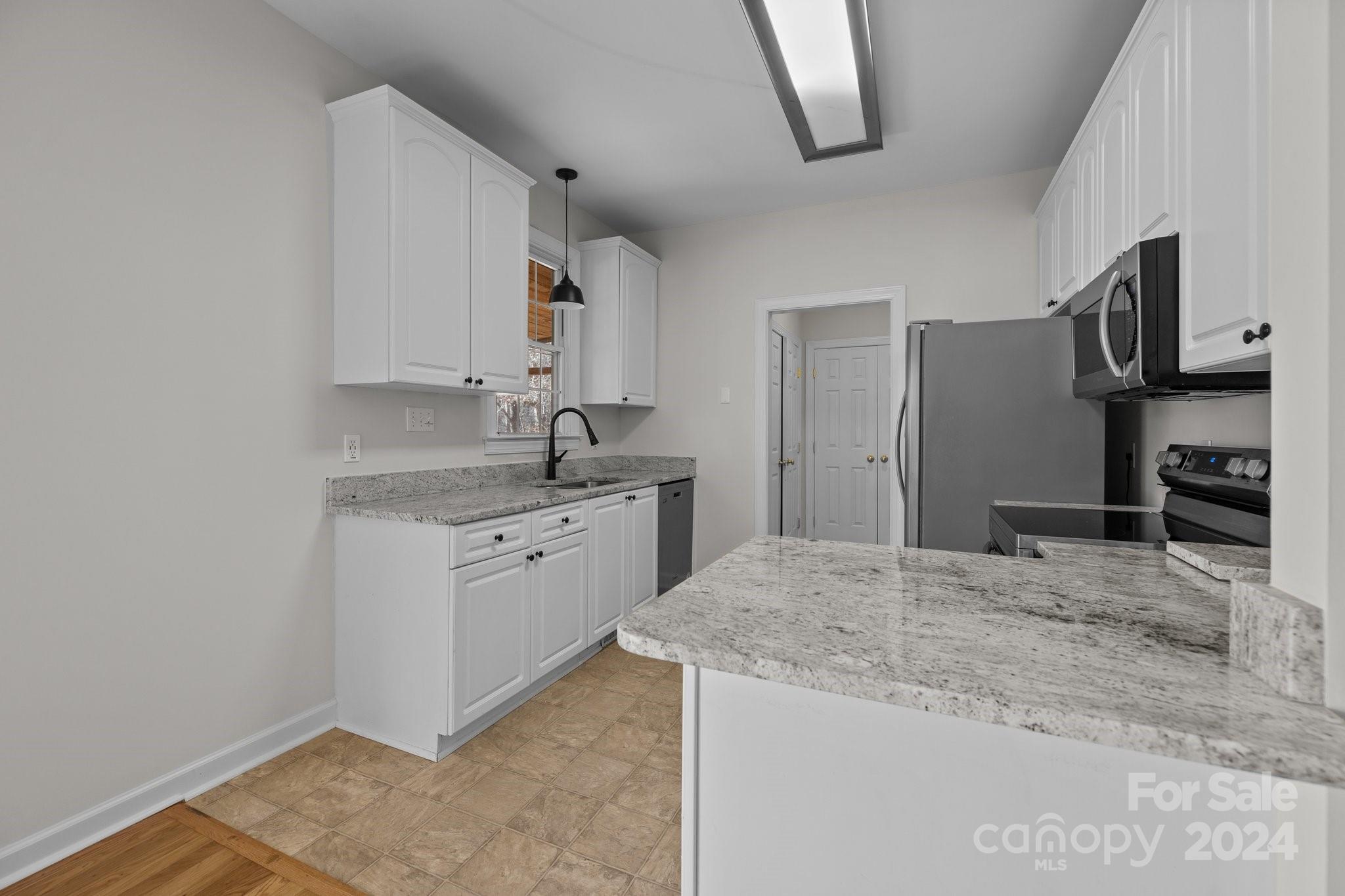 Hidden Oaks - Residential