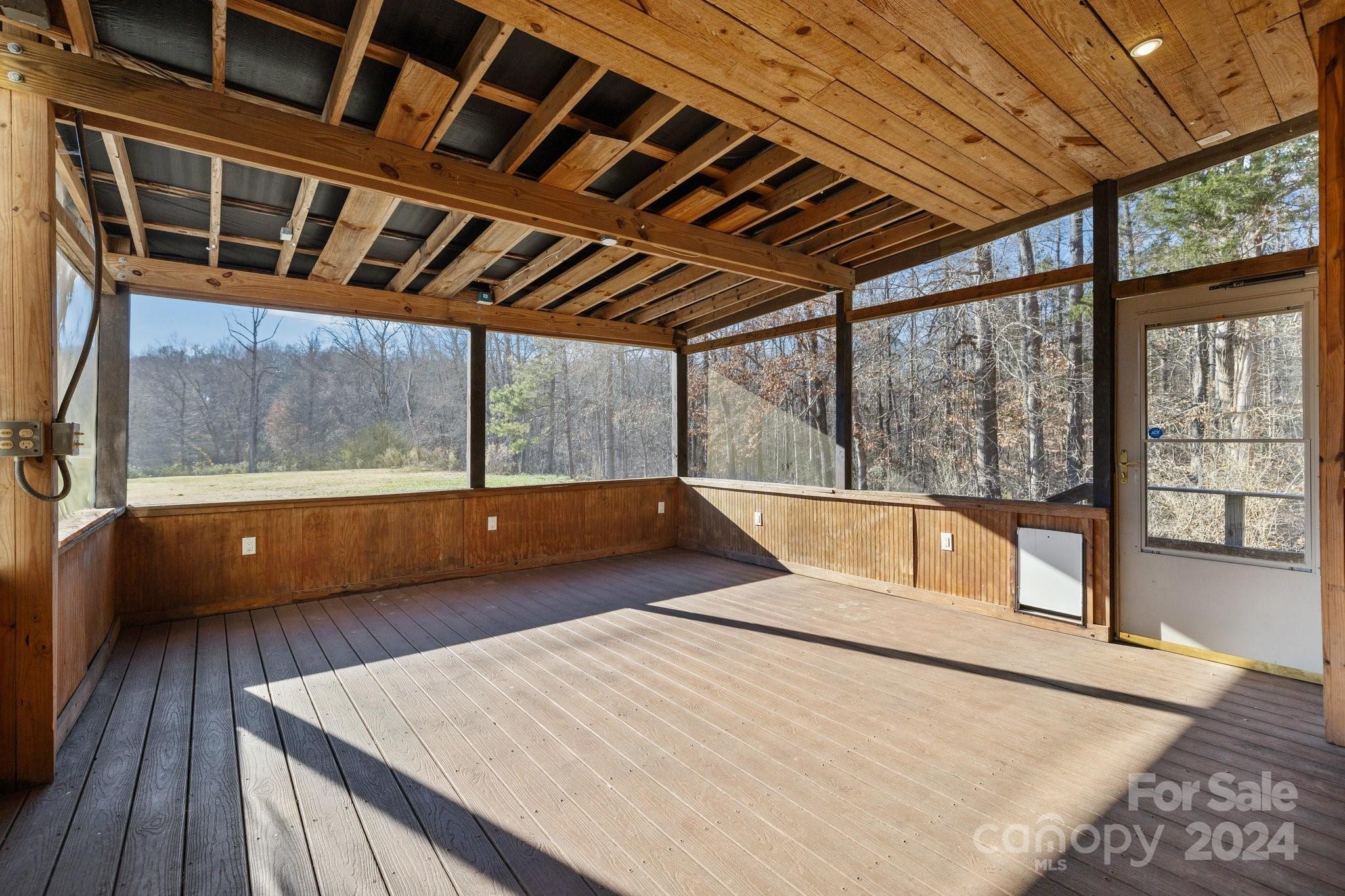 Hidden Oaks - Residential