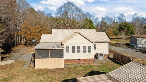 A home in Clover