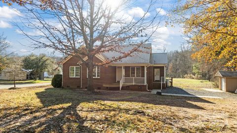 A home in Clover