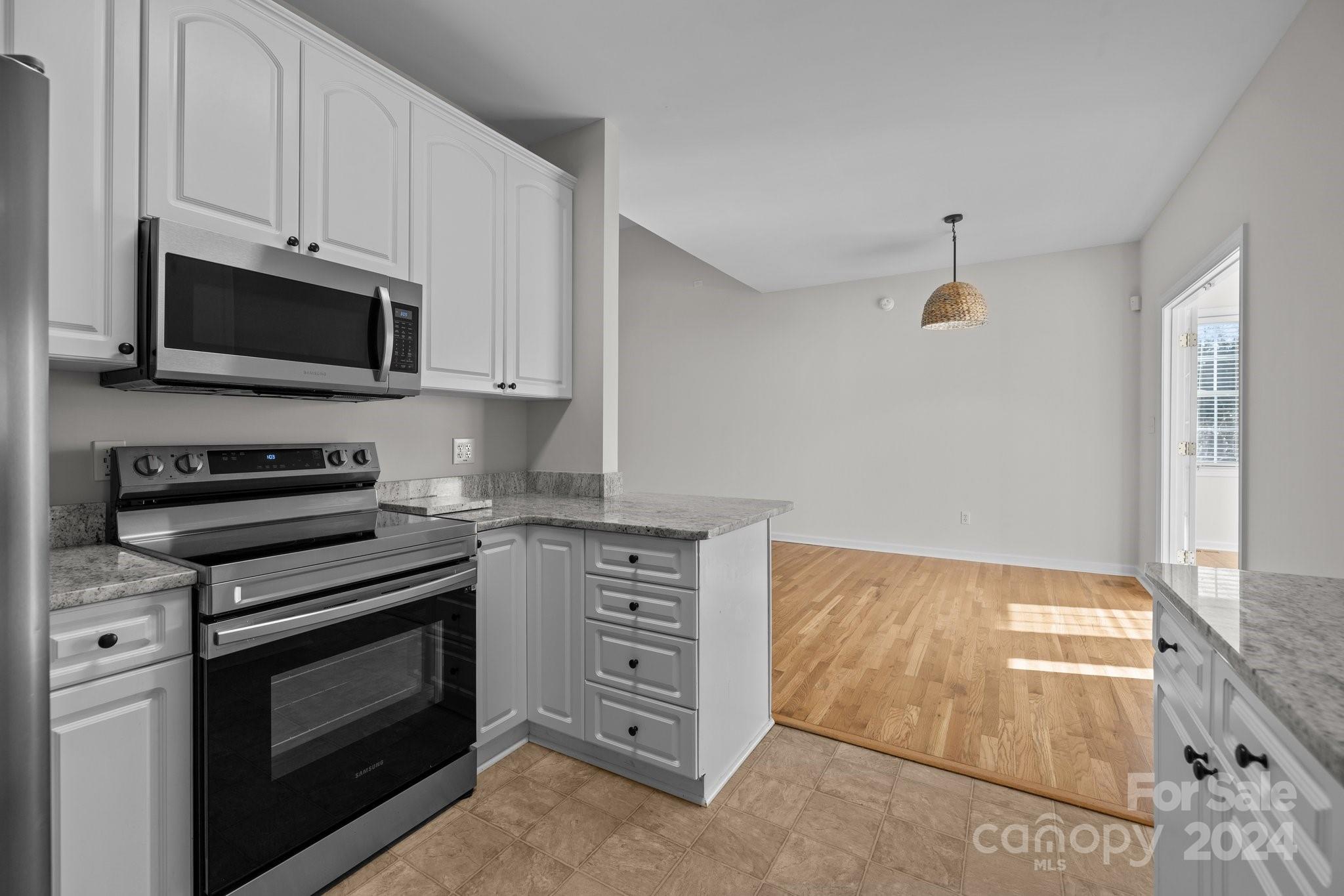 Hidden Oaks - Residential