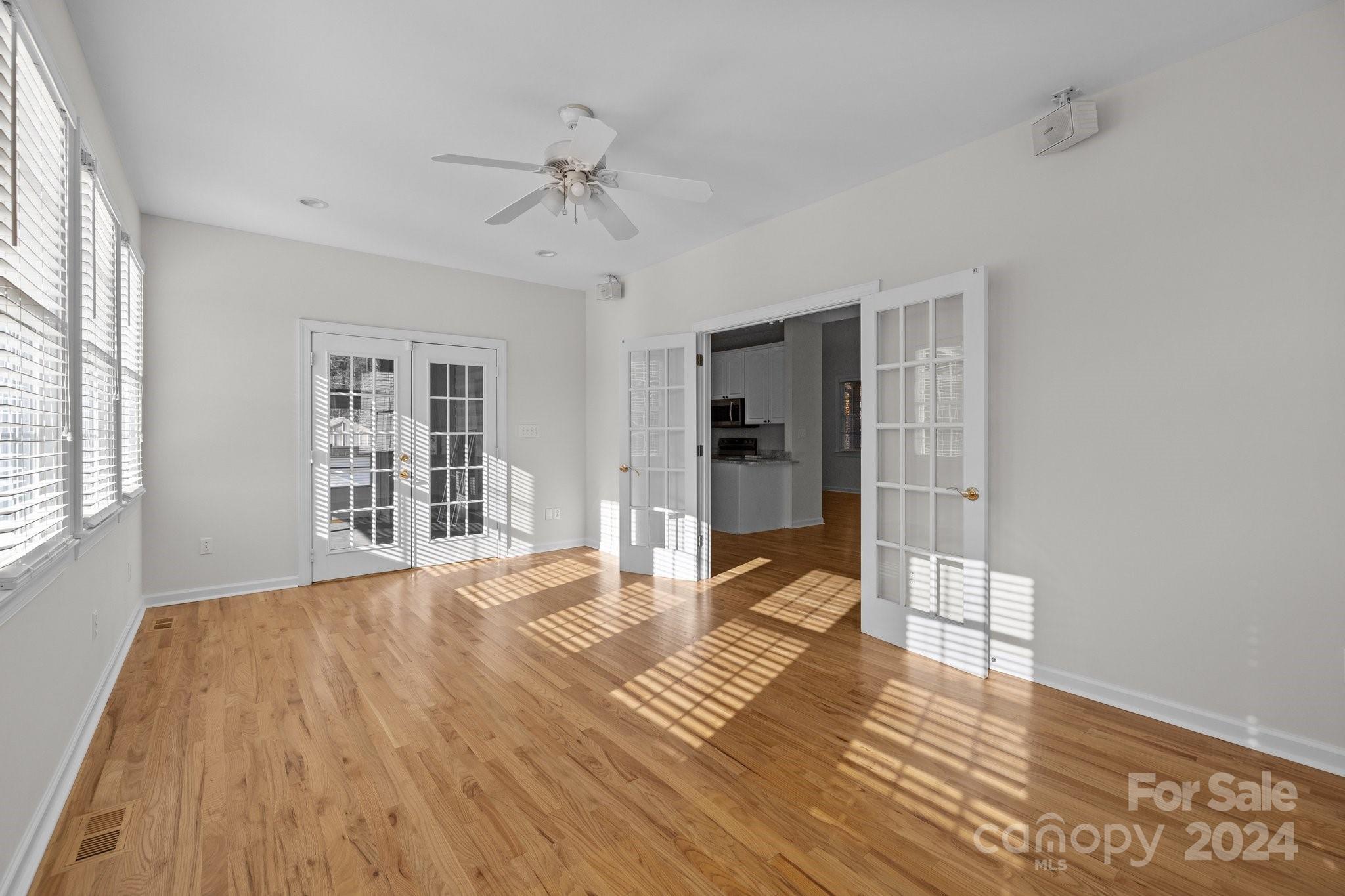 Hidden Oaks - Residential