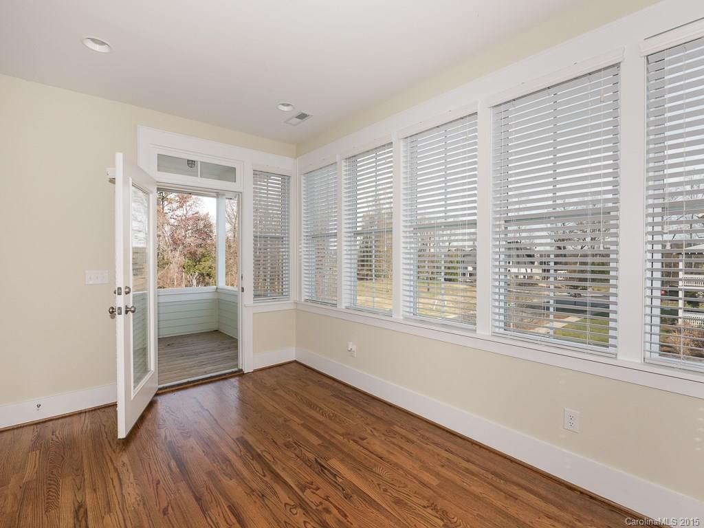 Riverwalk - Residential