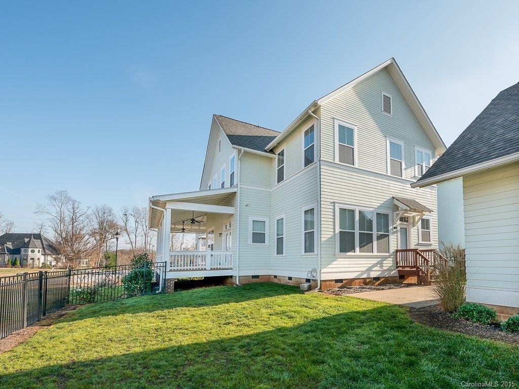 Riverwalk - Residential