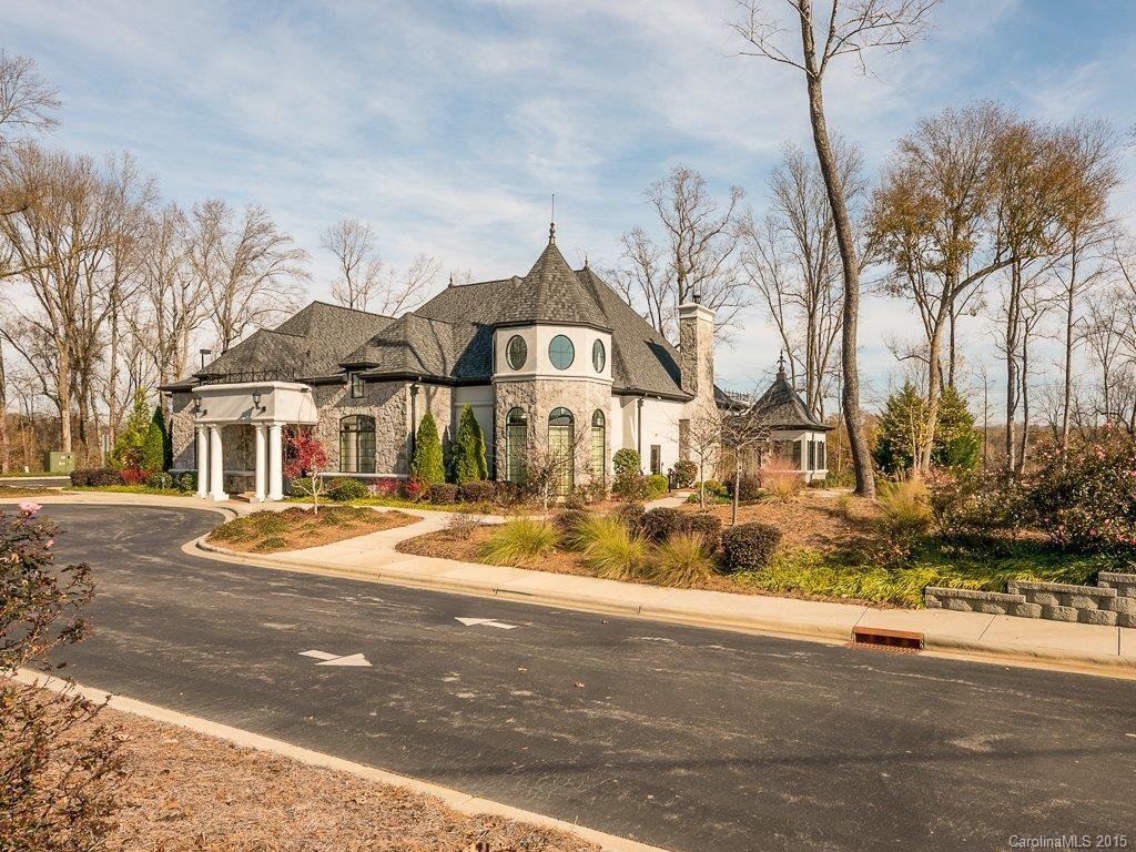 Riverwalk - Residential