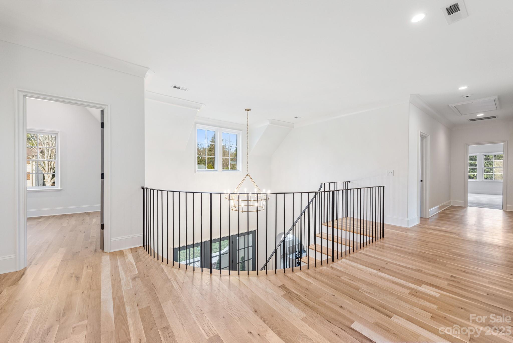 Lansdowne - Residential