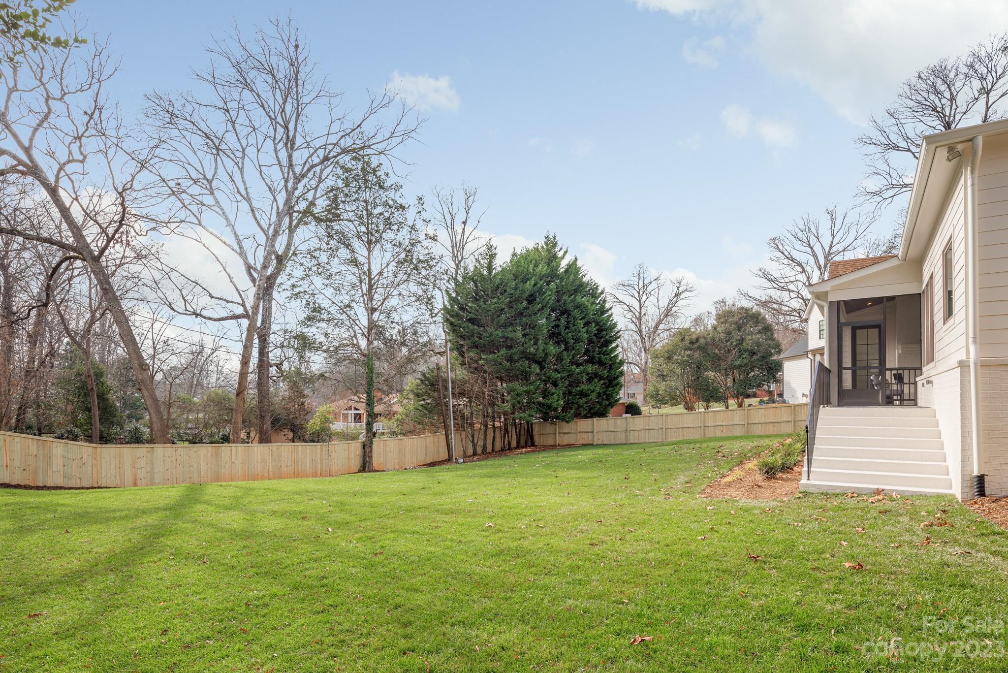 Lansdowne - Residential