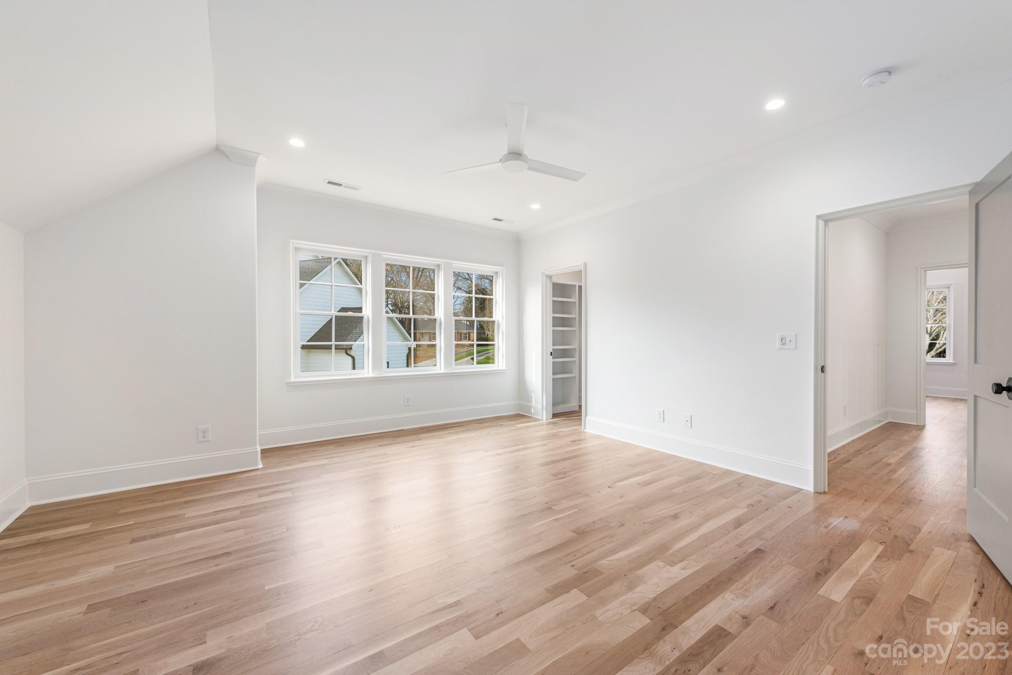 Lansdowne - Residential