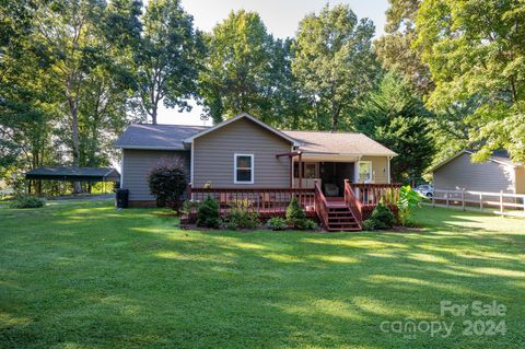 A home in Conover