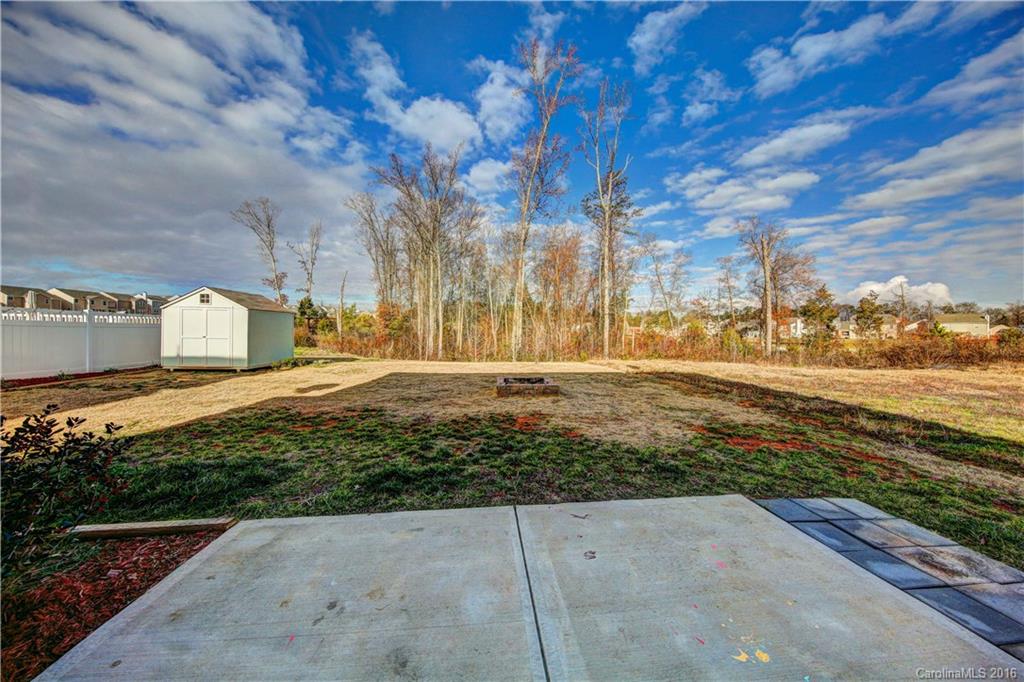 Newport Lakes - Residential