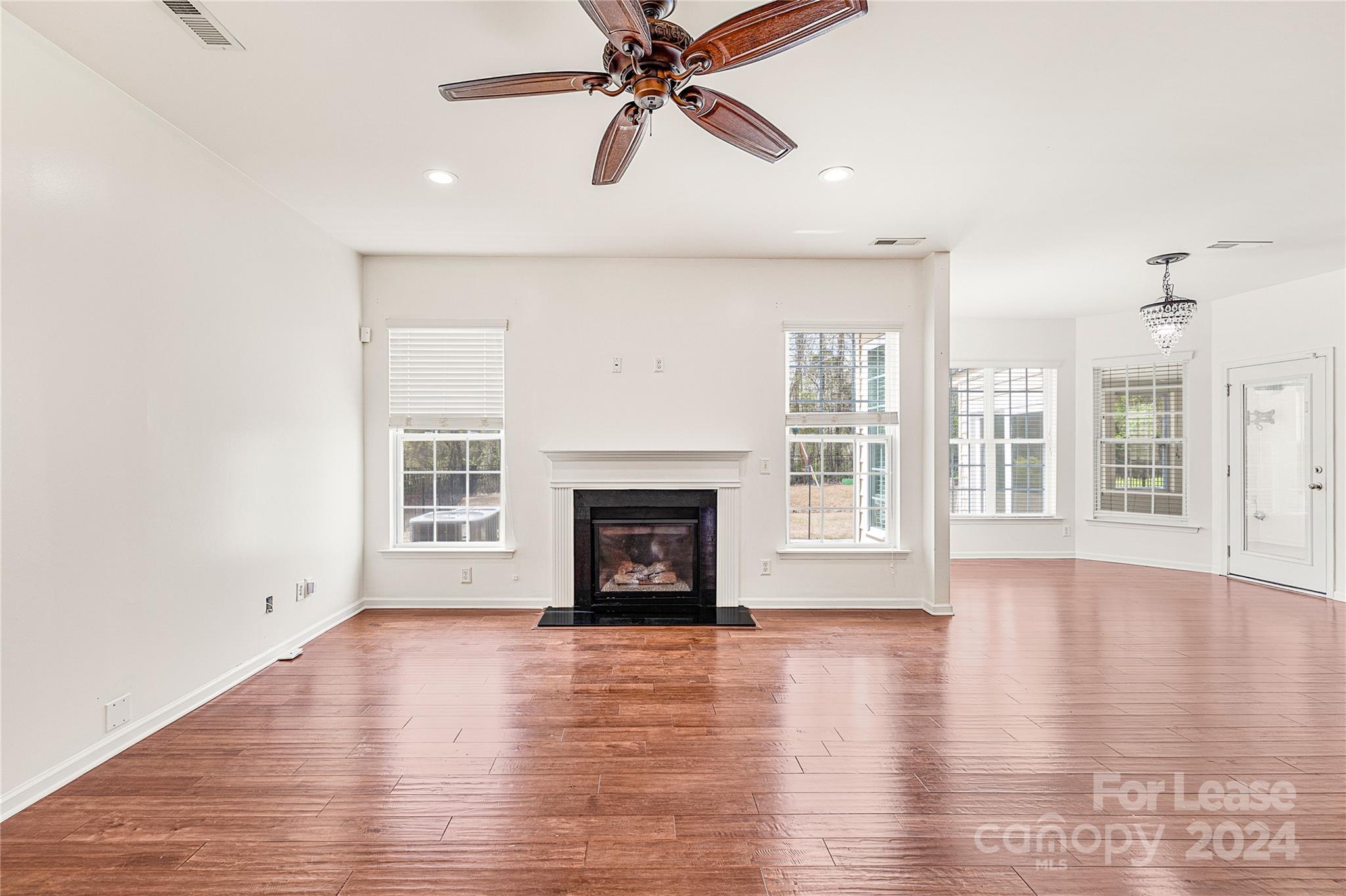 Ardrey Woods - Residential Lease